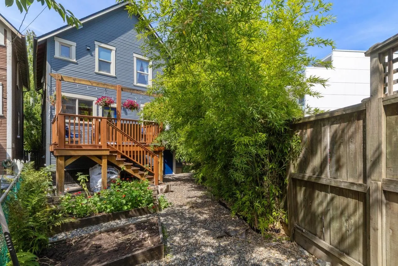 3432 St. Catherines Street