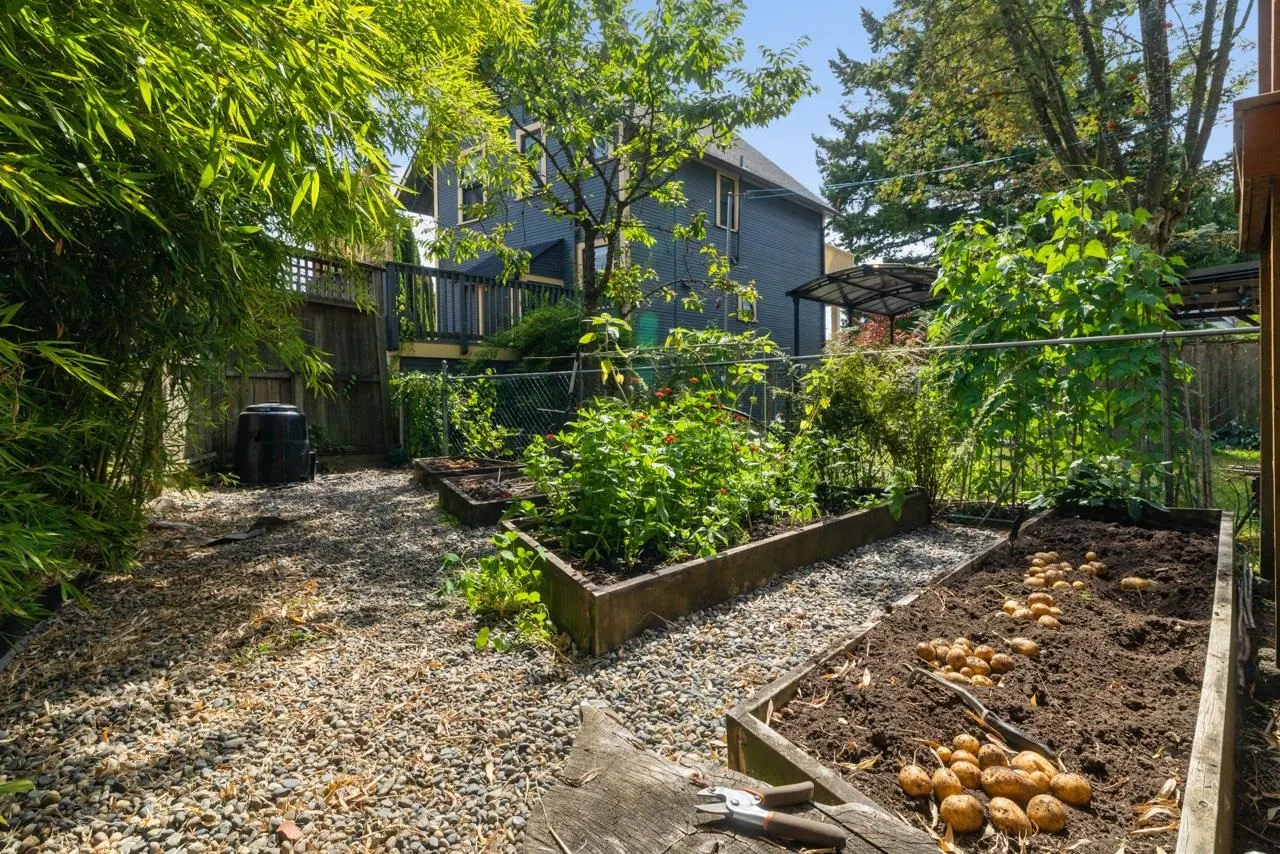 3432 St. Catherines Street