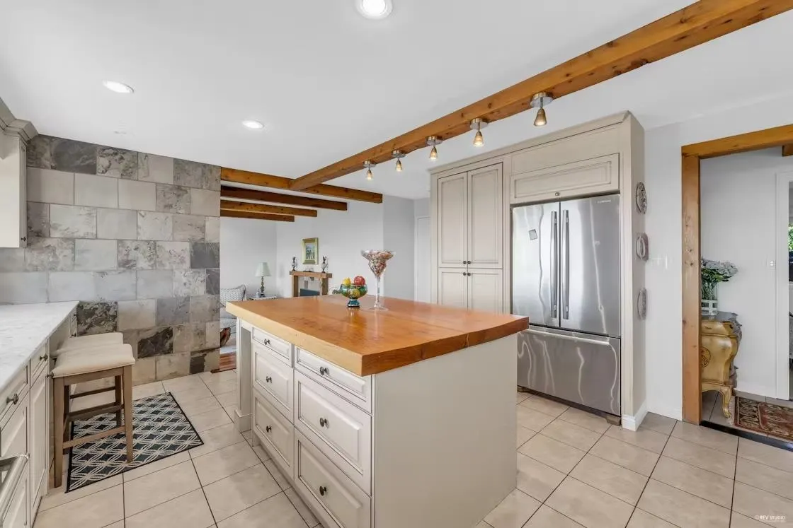 1418 Bramwell Road