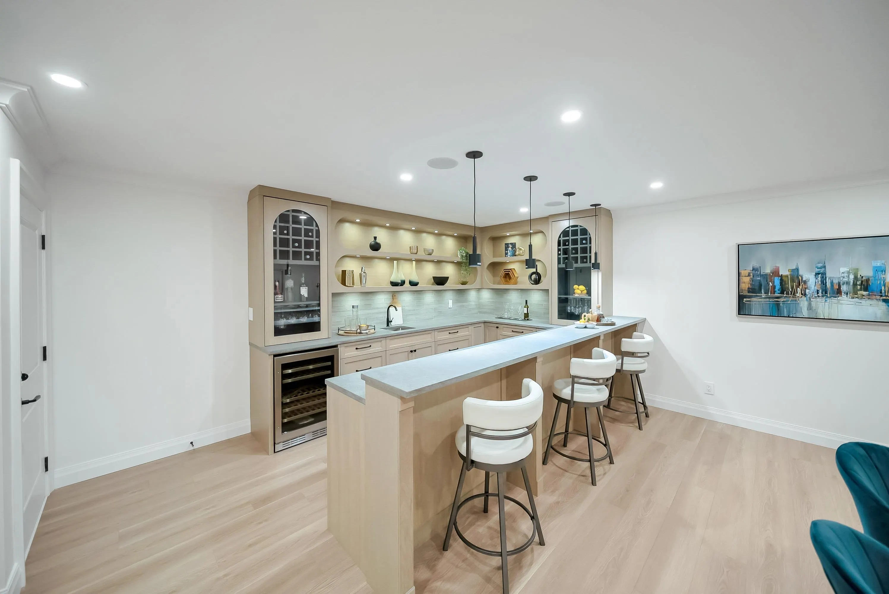 780 E 10th Street
