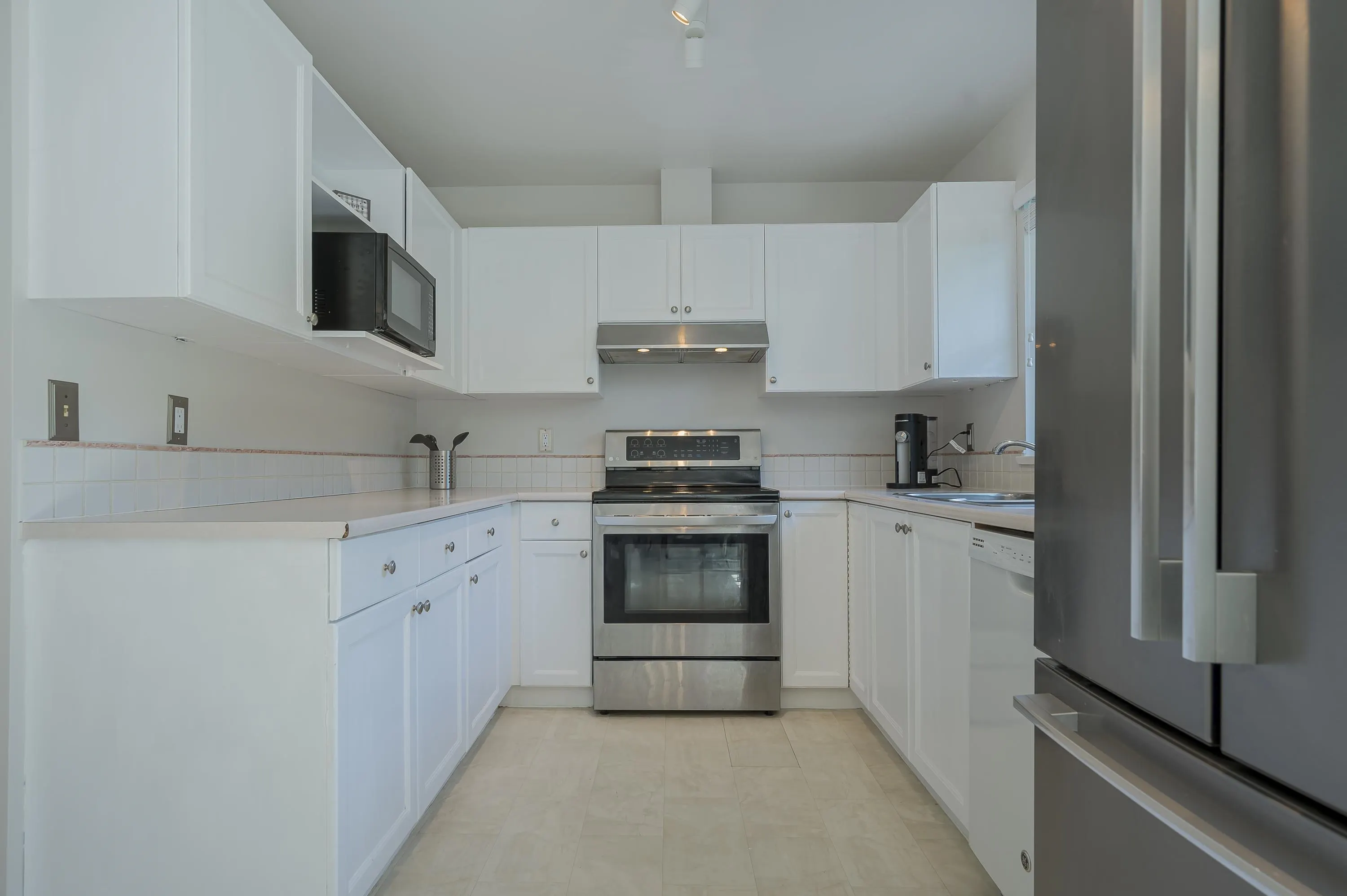 82 8716 Walnut Grove Drive