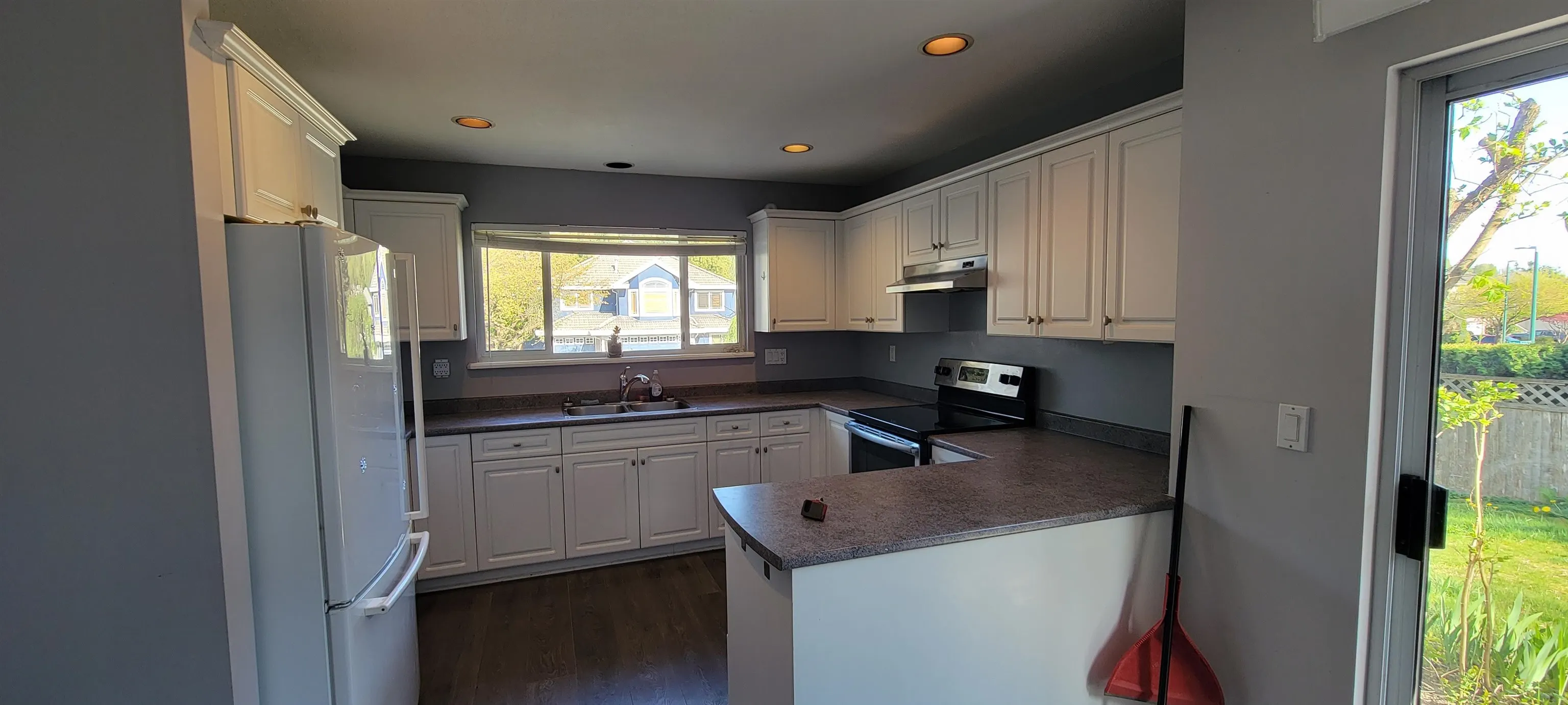 3320 Rakanna Place