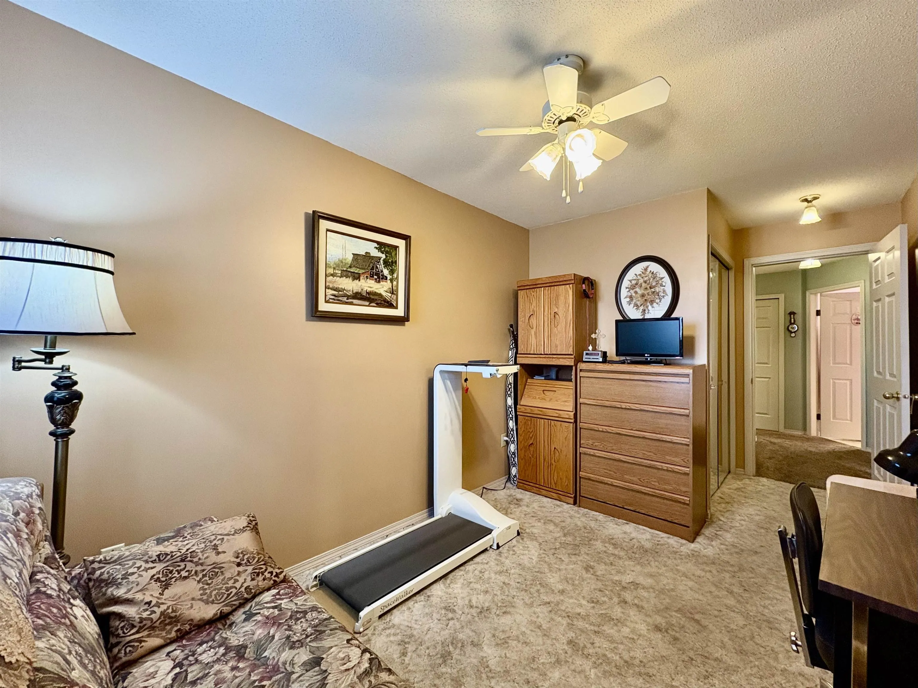 121 32853 Landeau Place