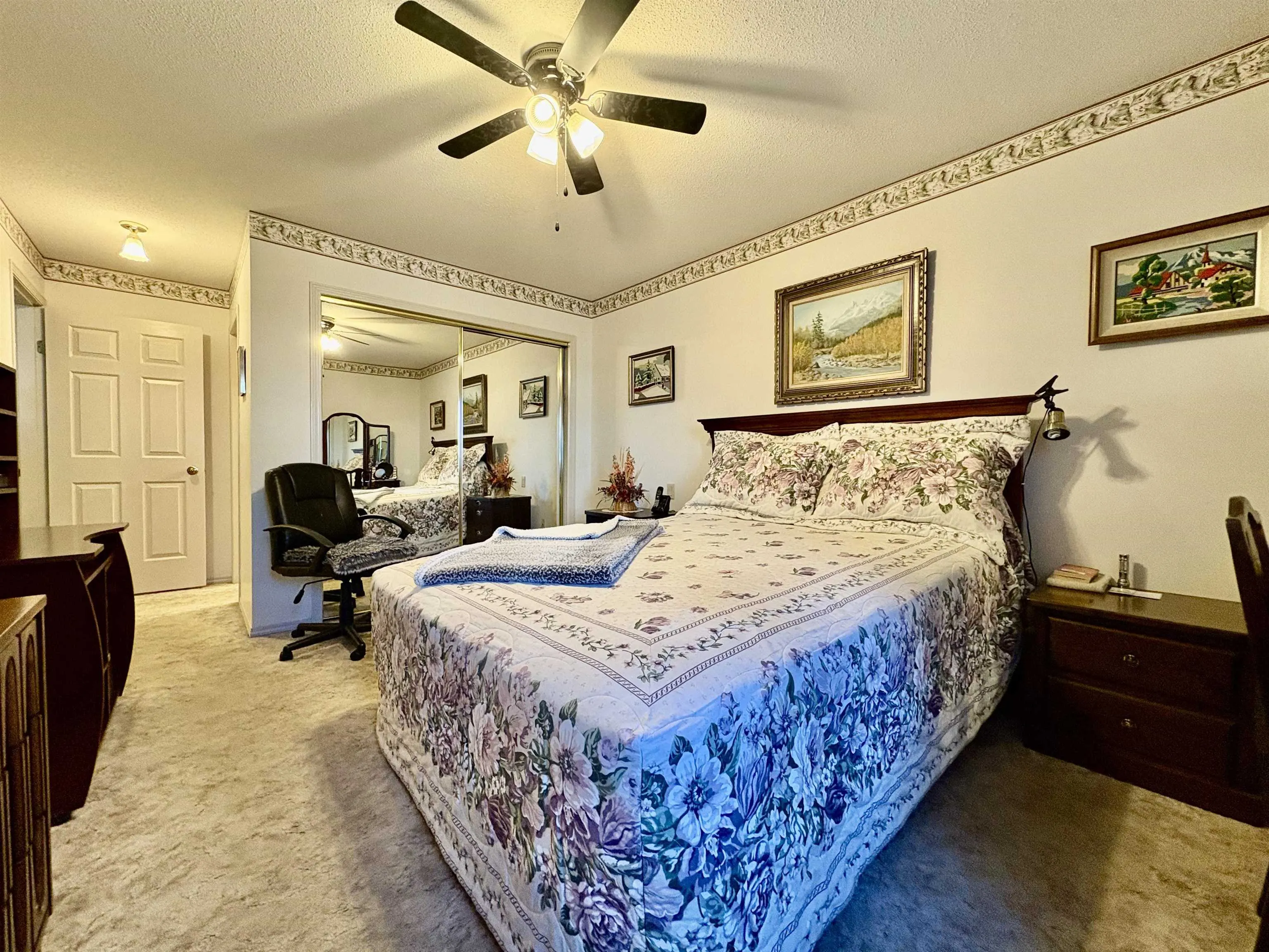 121 32853 Landeau Place
