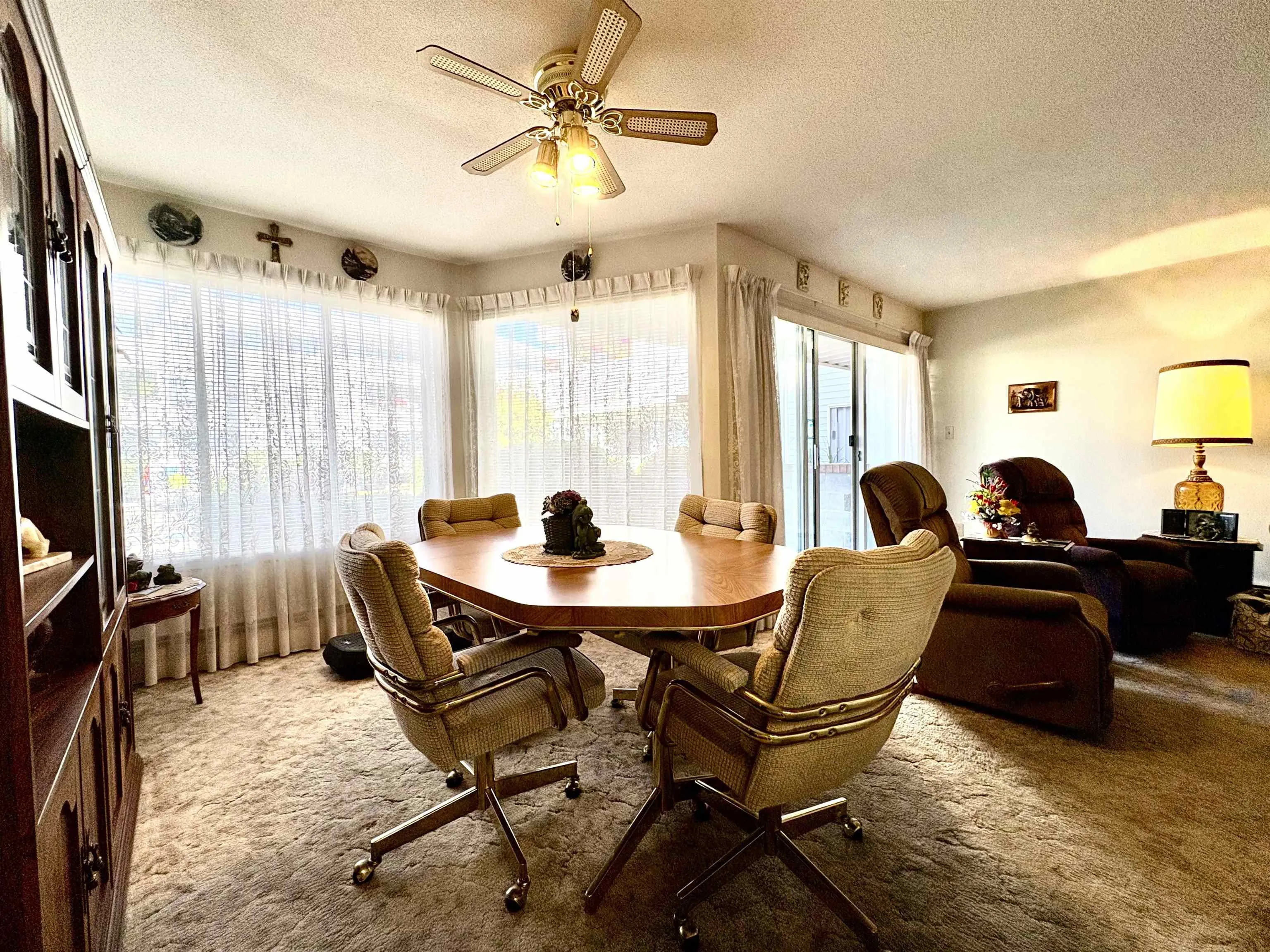 121 32853 Landeau Place