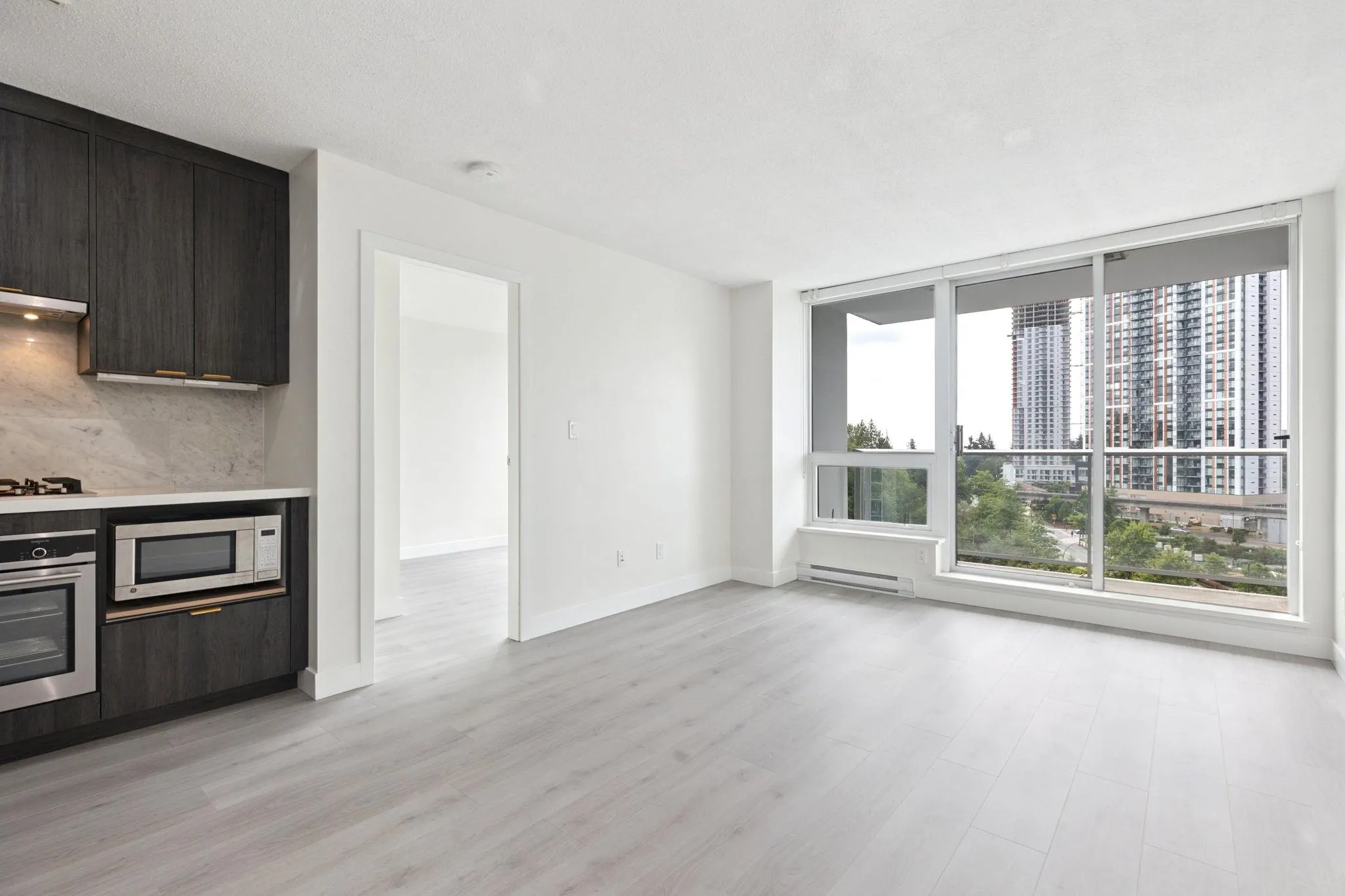 1103 13696 100 Avenue