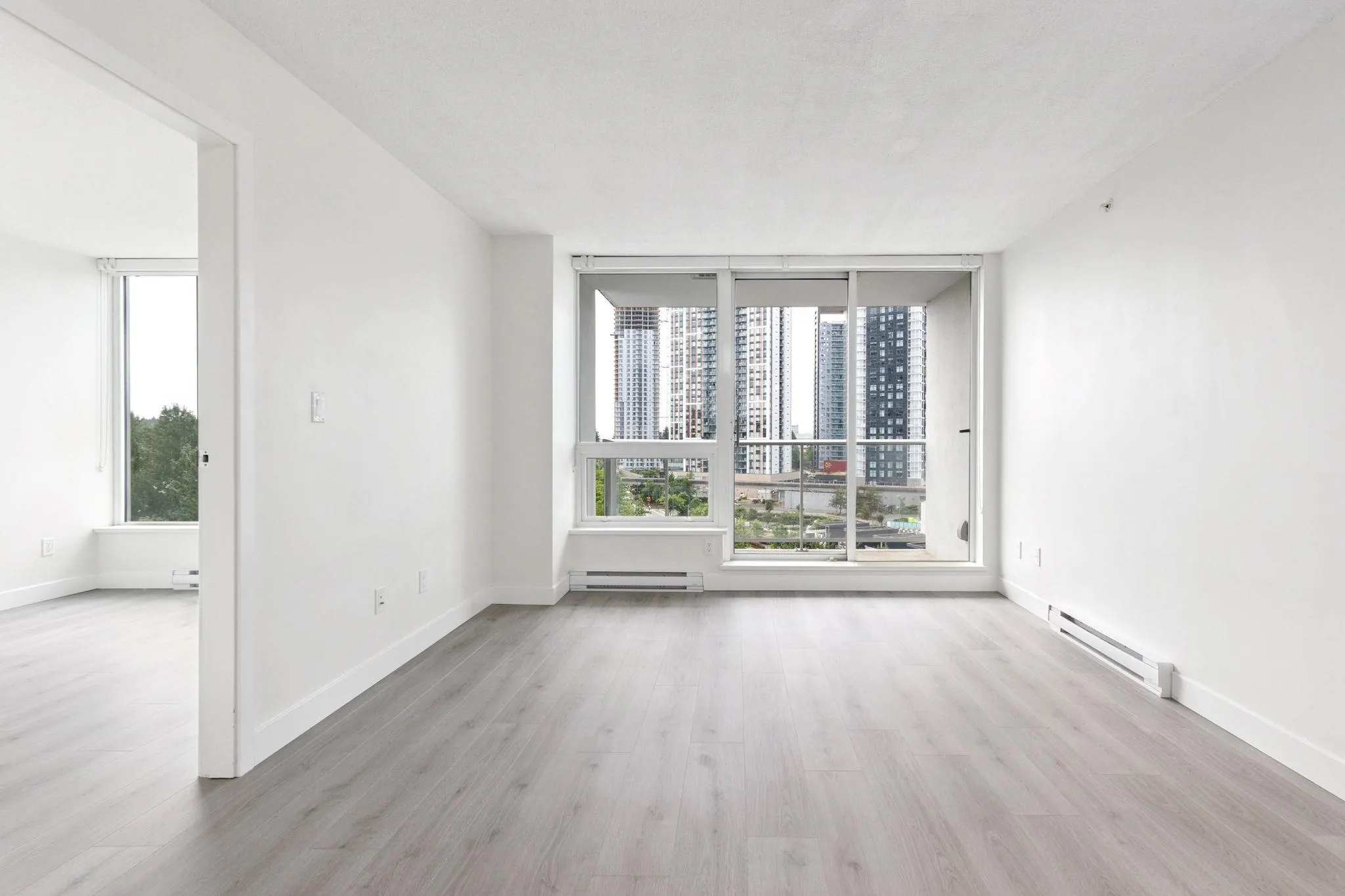 1103 13696 100 Avenue