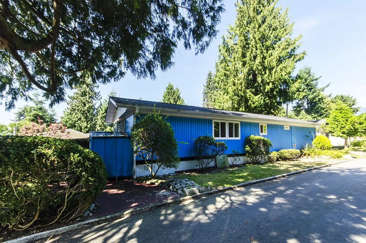 422 Raindance Crescent