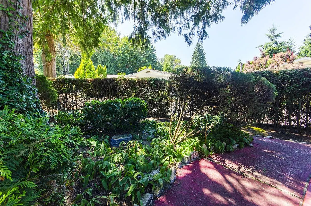422 Raindance Crescent