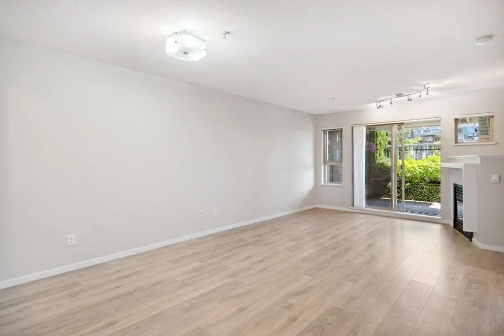 101 9329 University Crescent