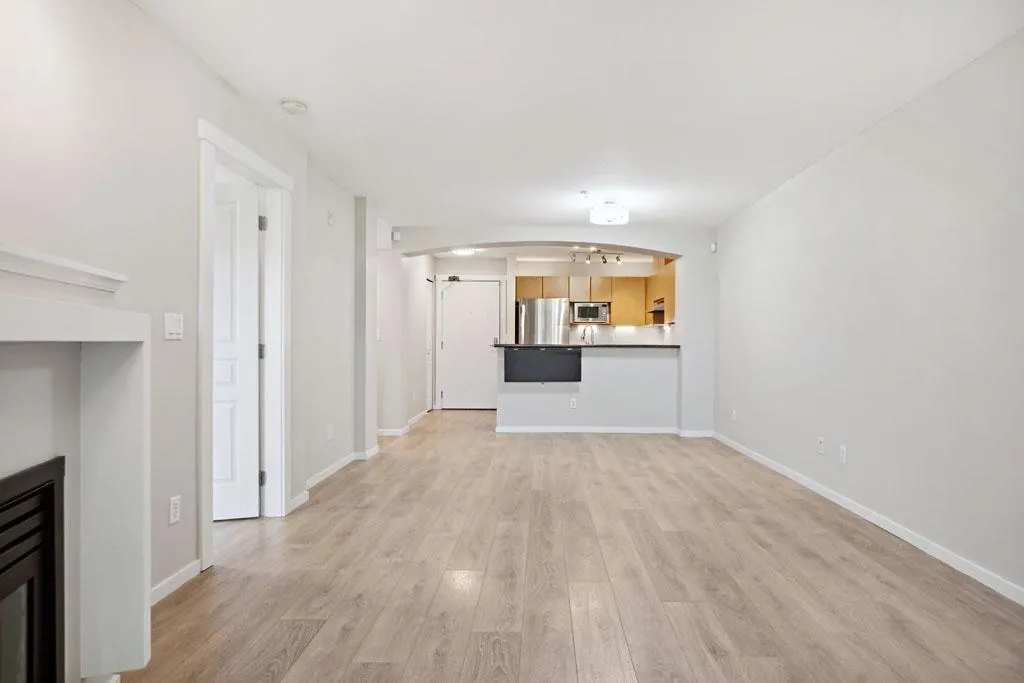 101 9329 University Crescent