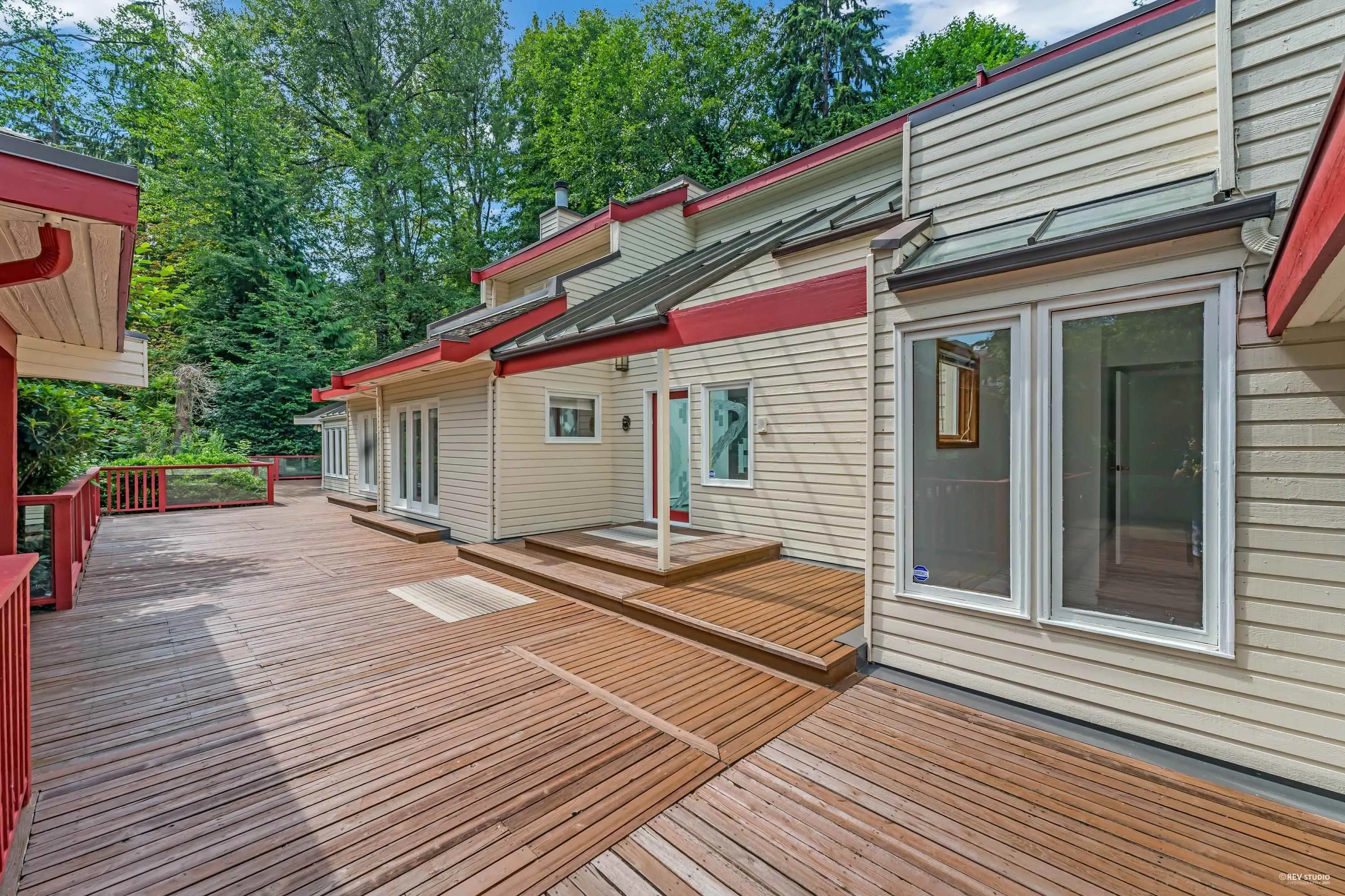 2901 Allan Road