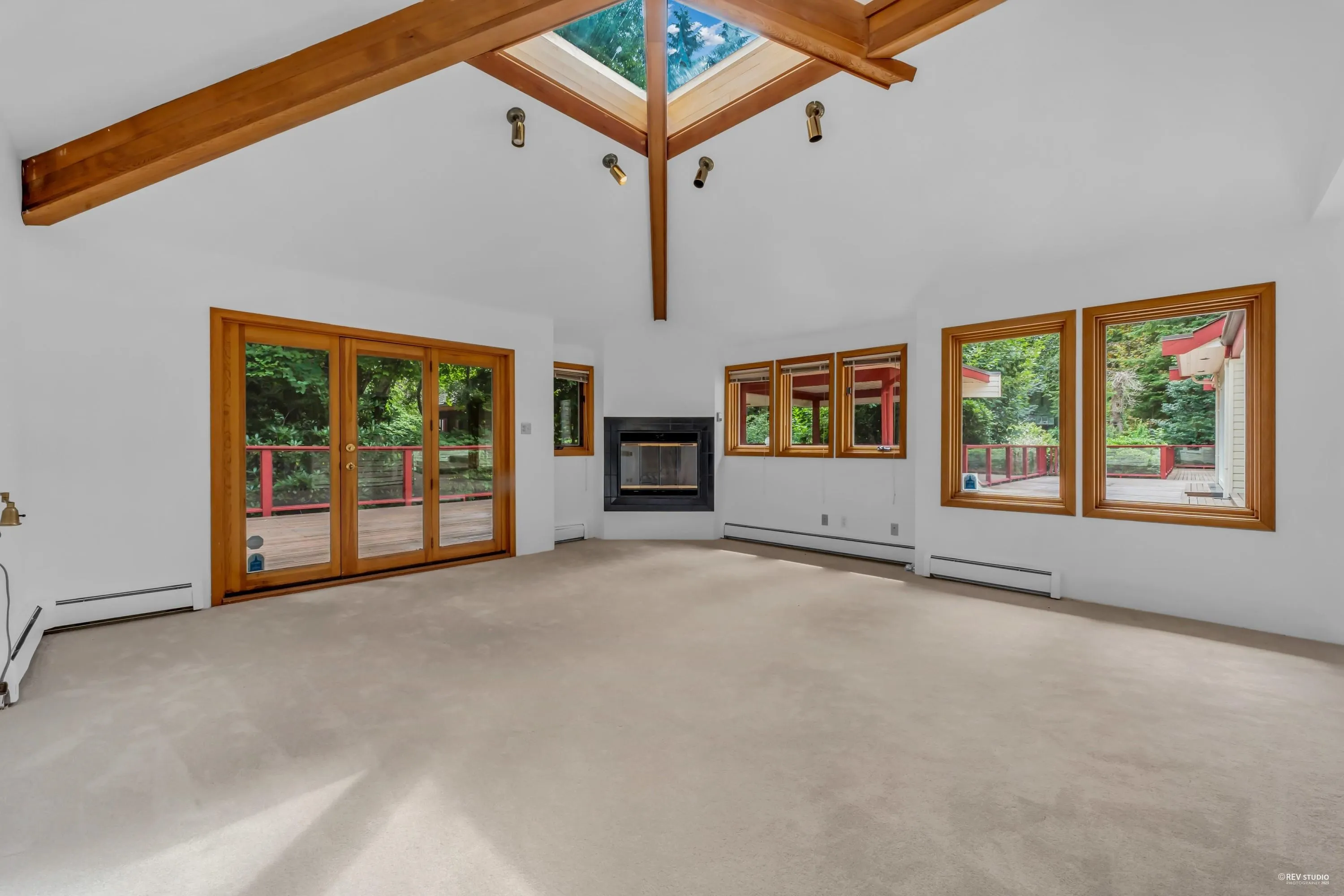 2901 Allan Road