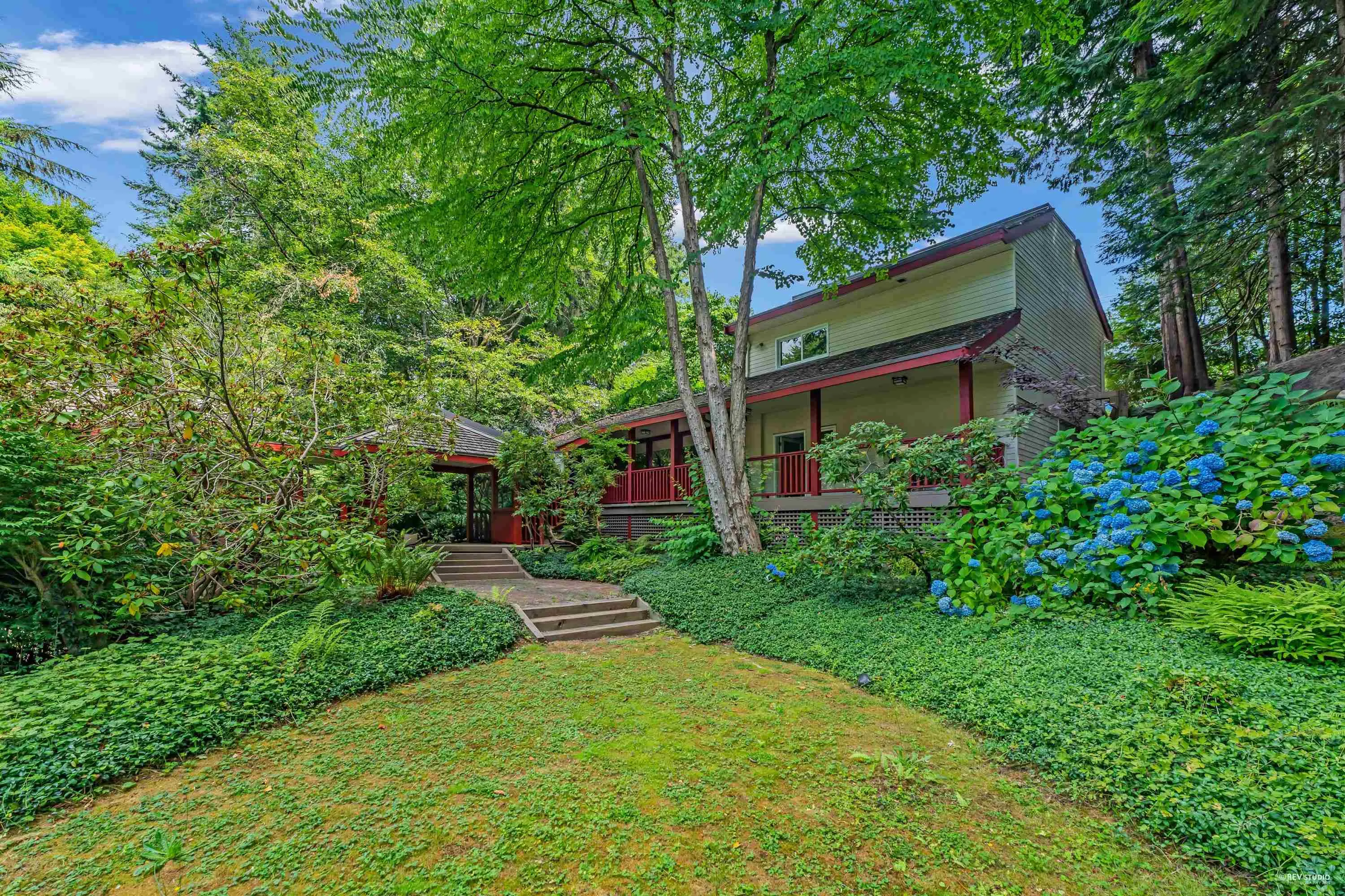 2901 Allan Road