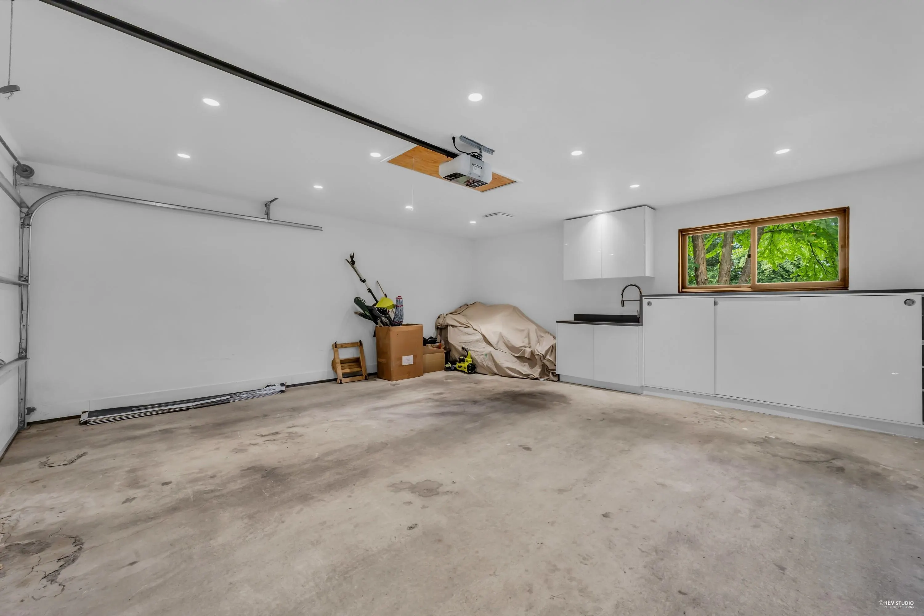 2901 Allan Road