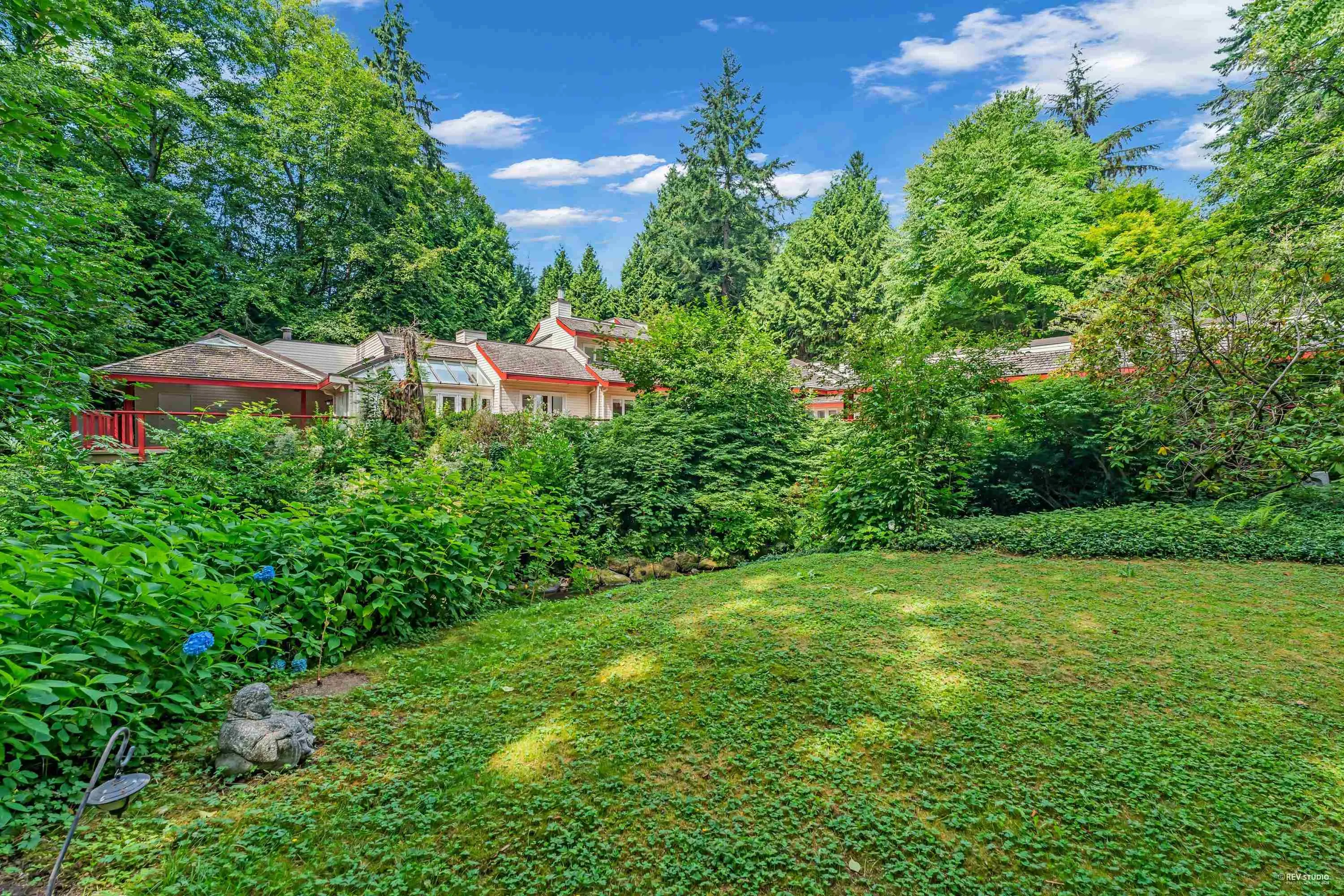 2901 Allan Road