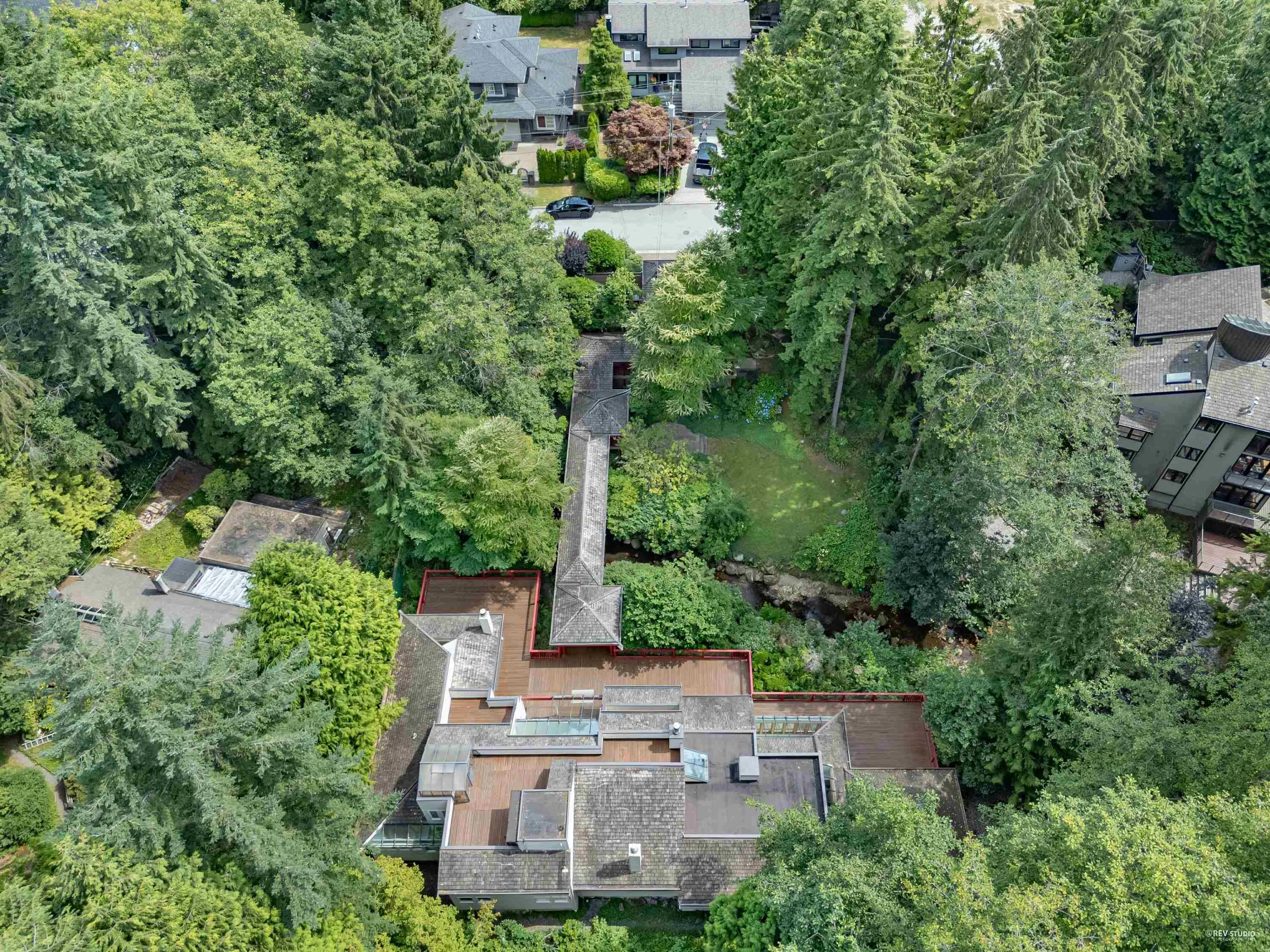 2901 Allan Road