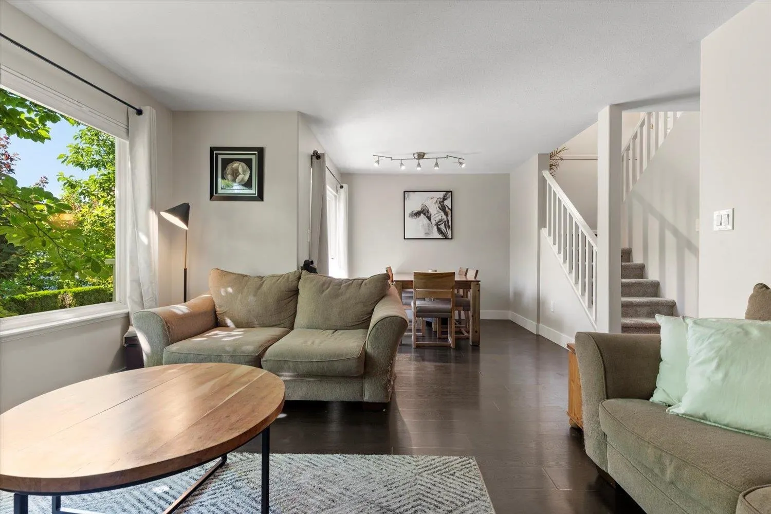 67 34332 Maclure Road