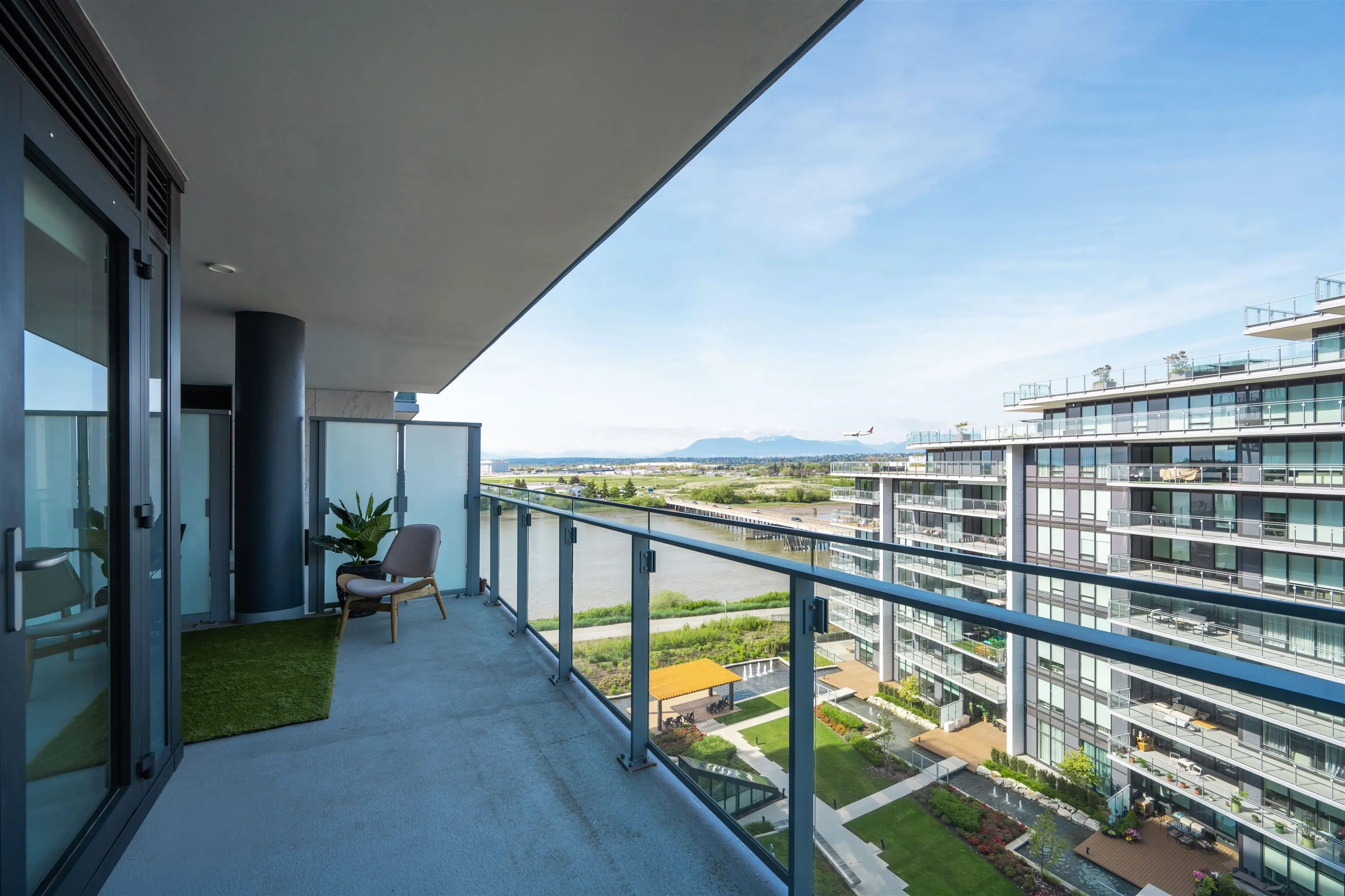 805 6811 Pearson Way