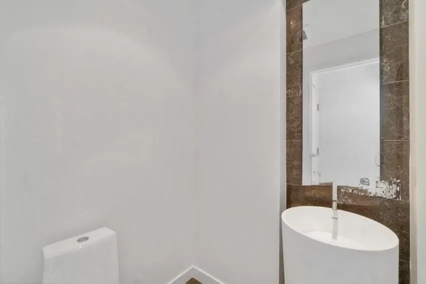 1302 5311 Brighouse Way