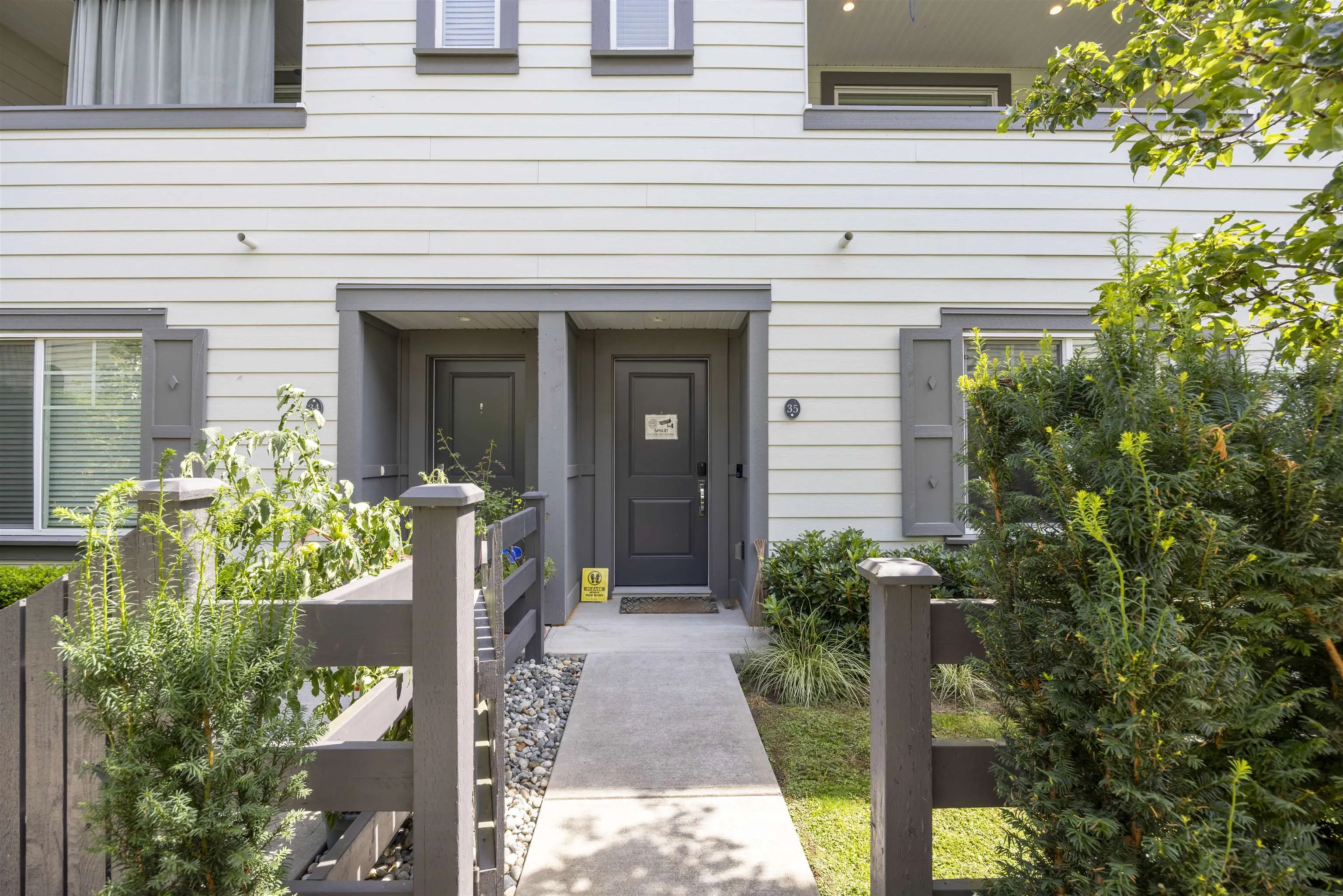 35 15487 99a Avenue
