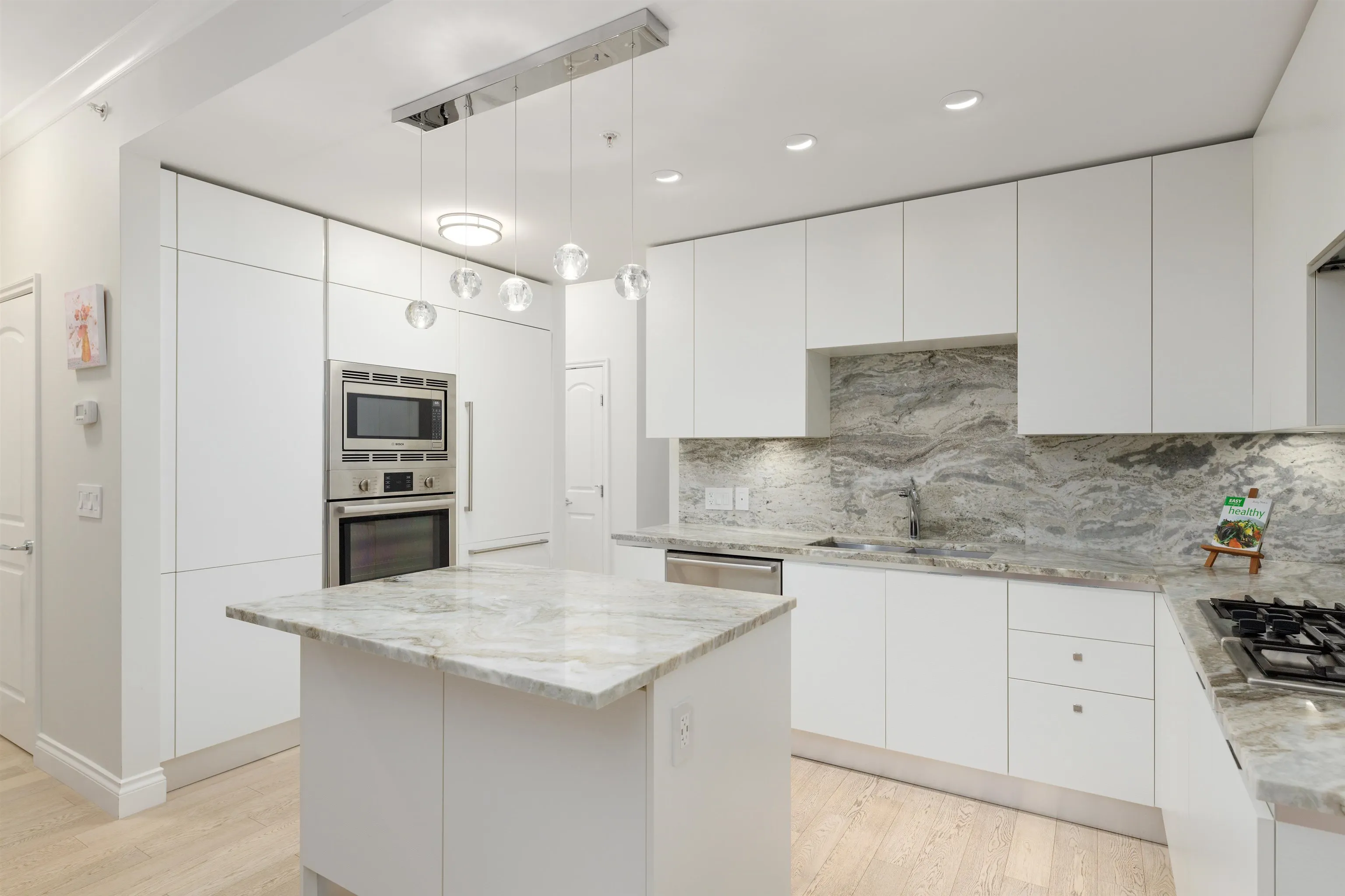 607 175 Victory Ship Way