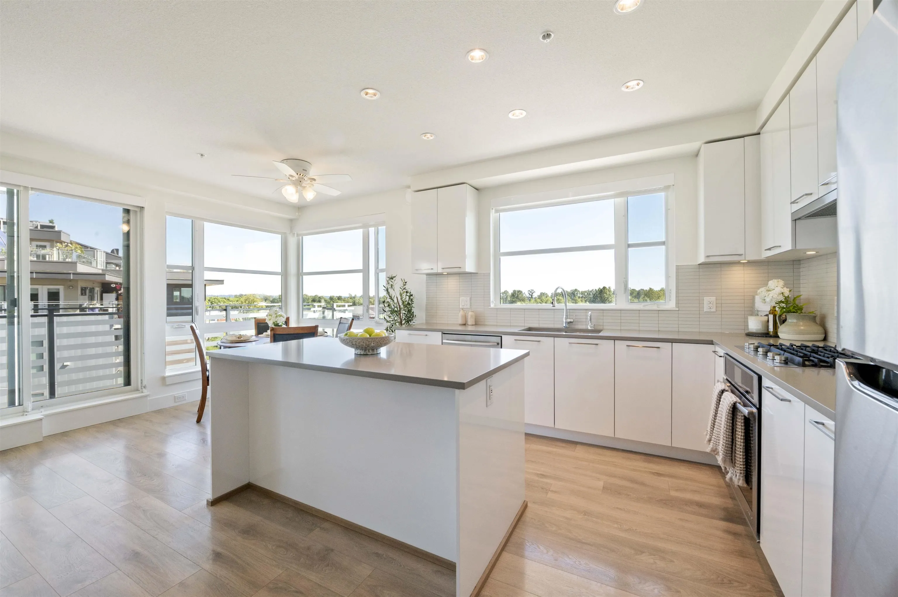 710 3488 Sawmill Crescent