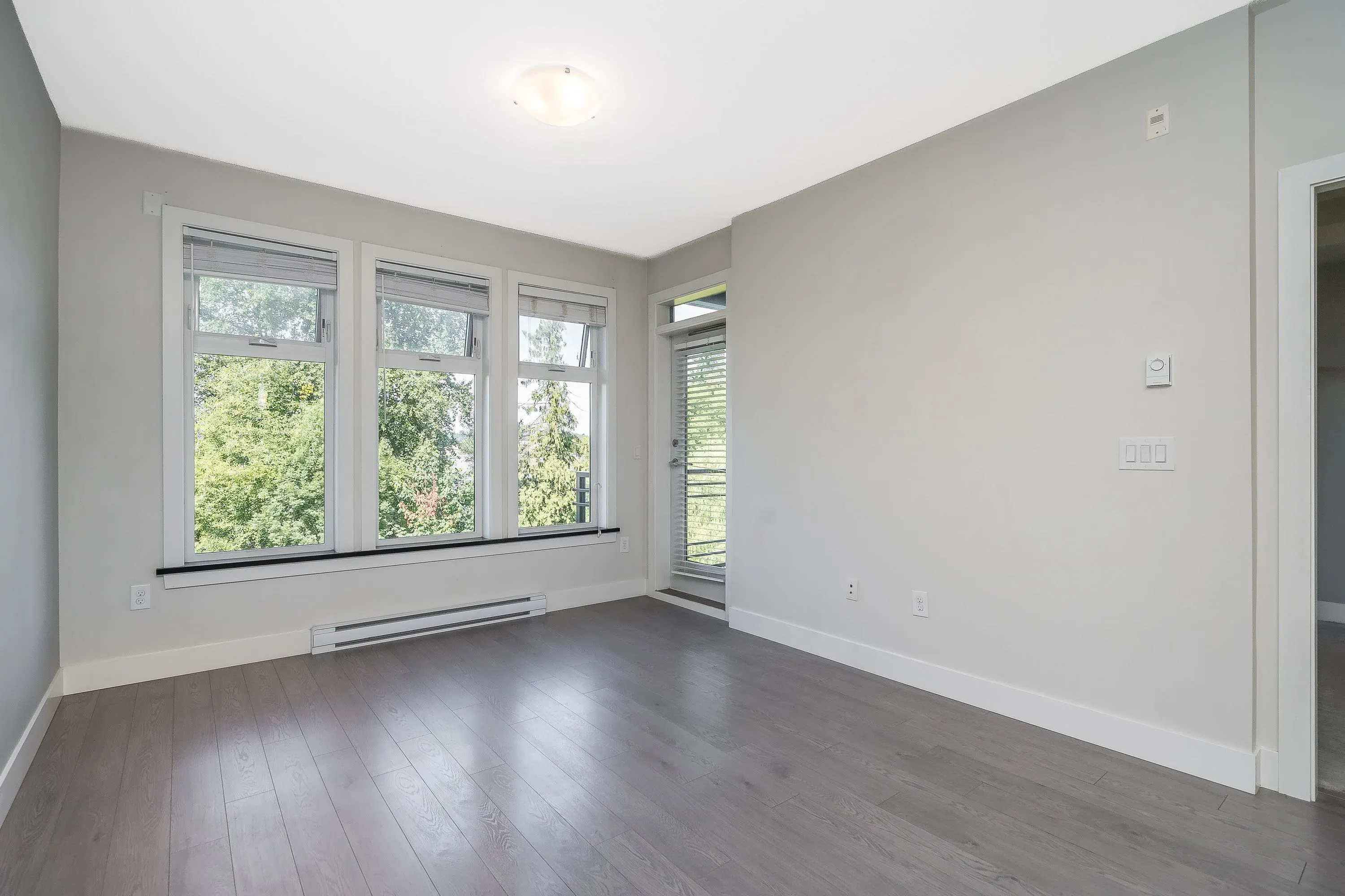307 20062 Fraser Highway