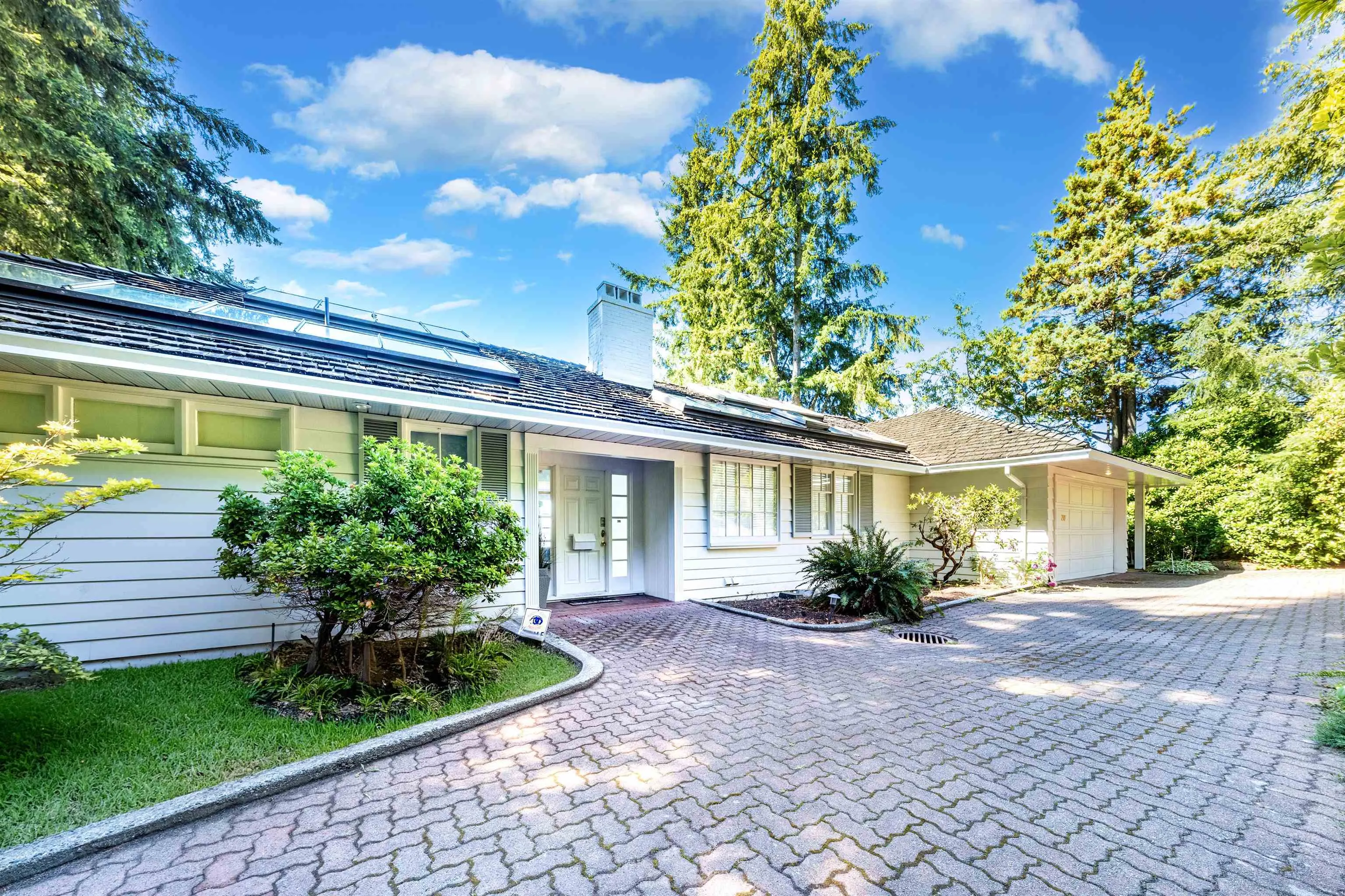 790 Fairmile Road