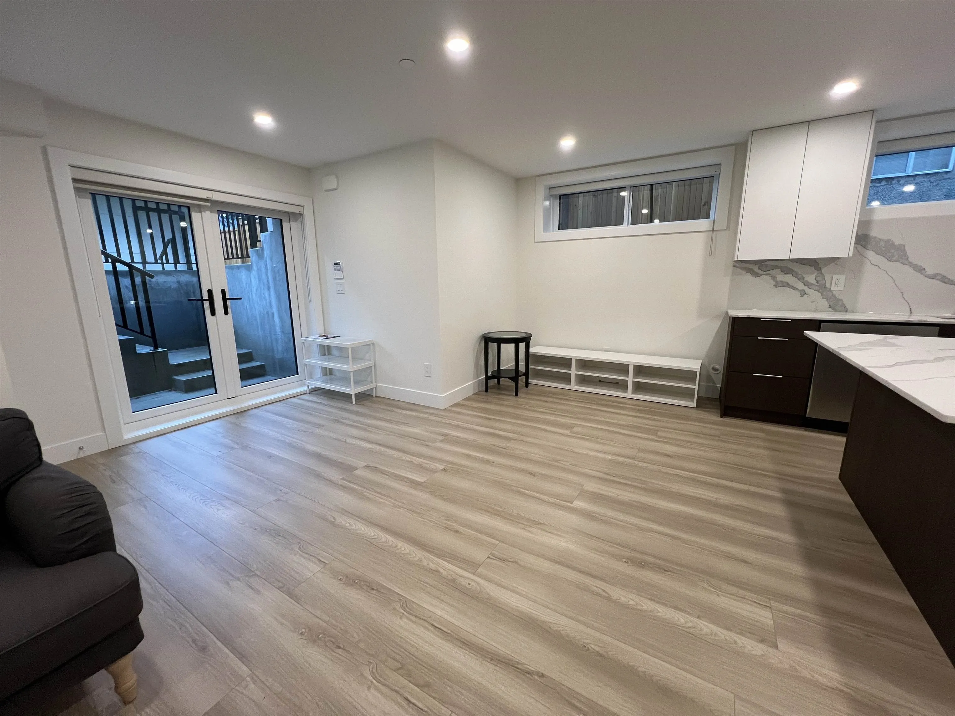 30XX E 56th Avenue