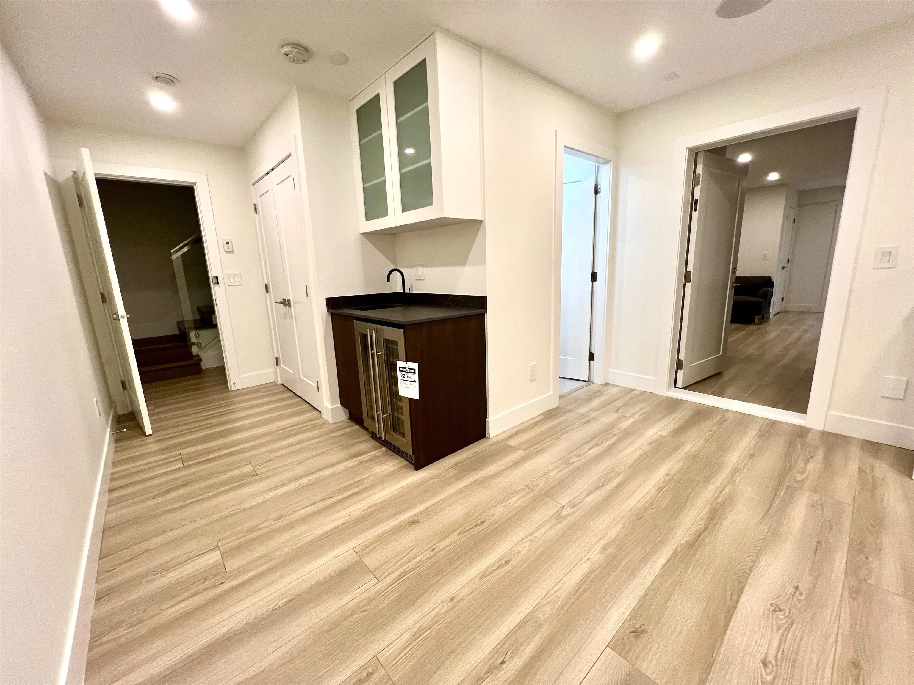30XX E 56th Avenue