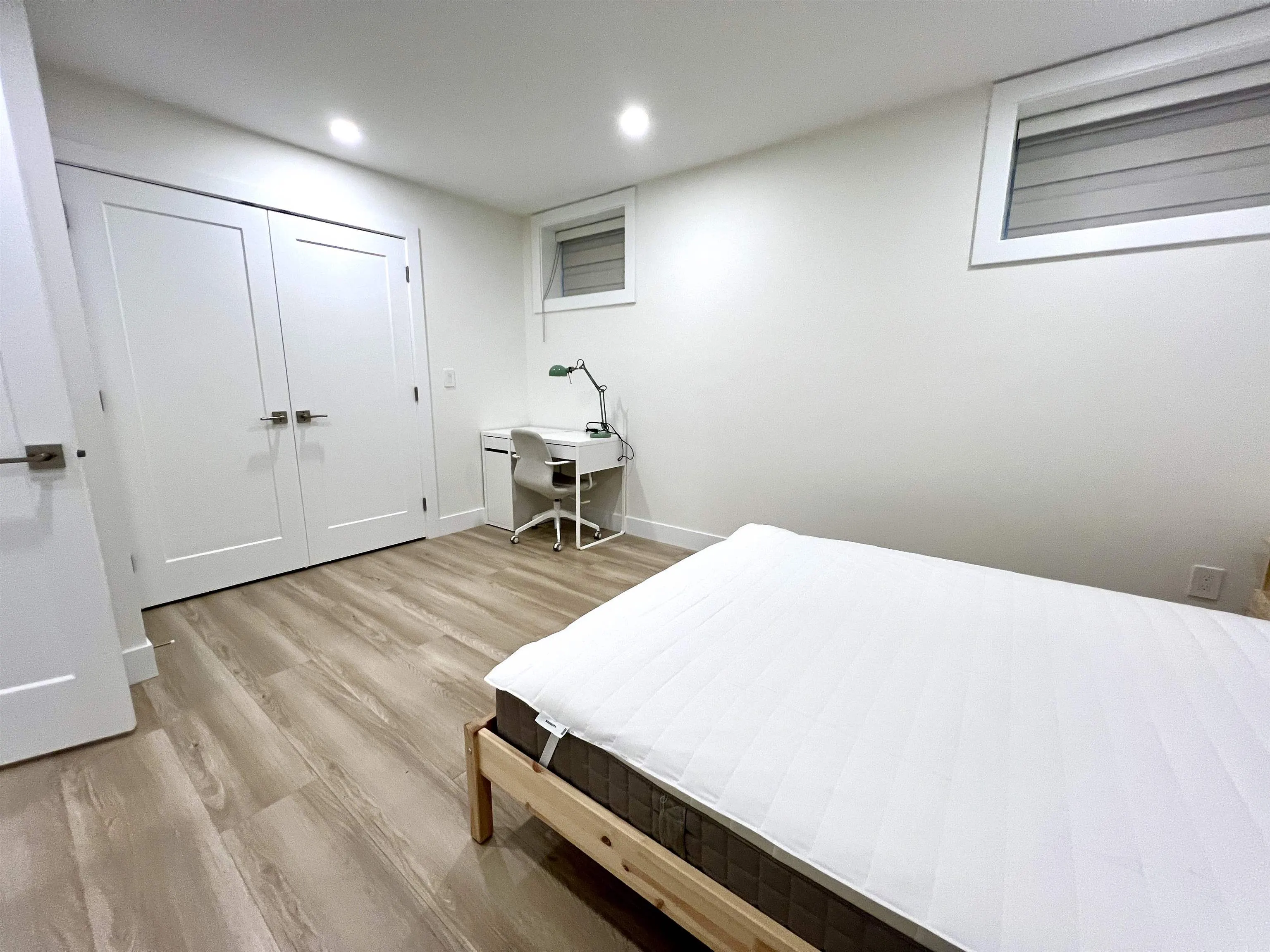 30XX E 56th Avenue