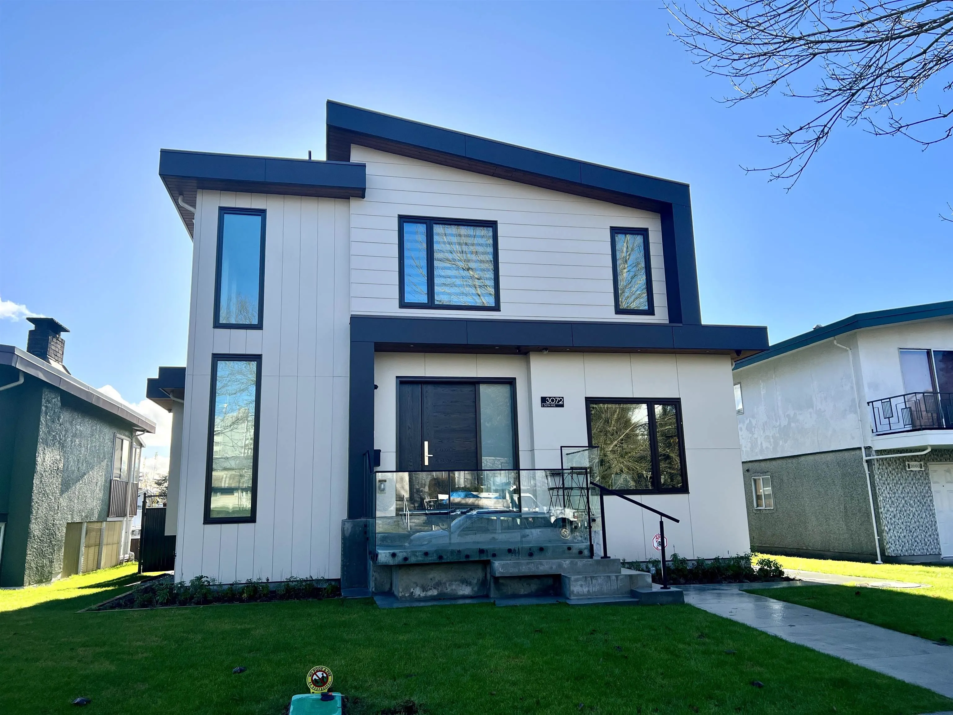 30XX E 56th Avenue