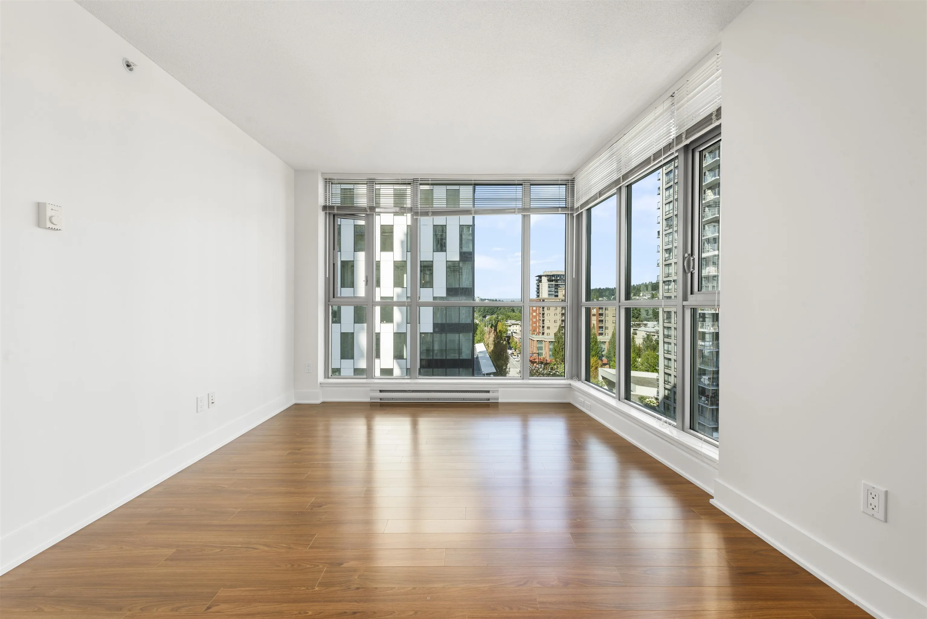 1002 3008 Glen Drive