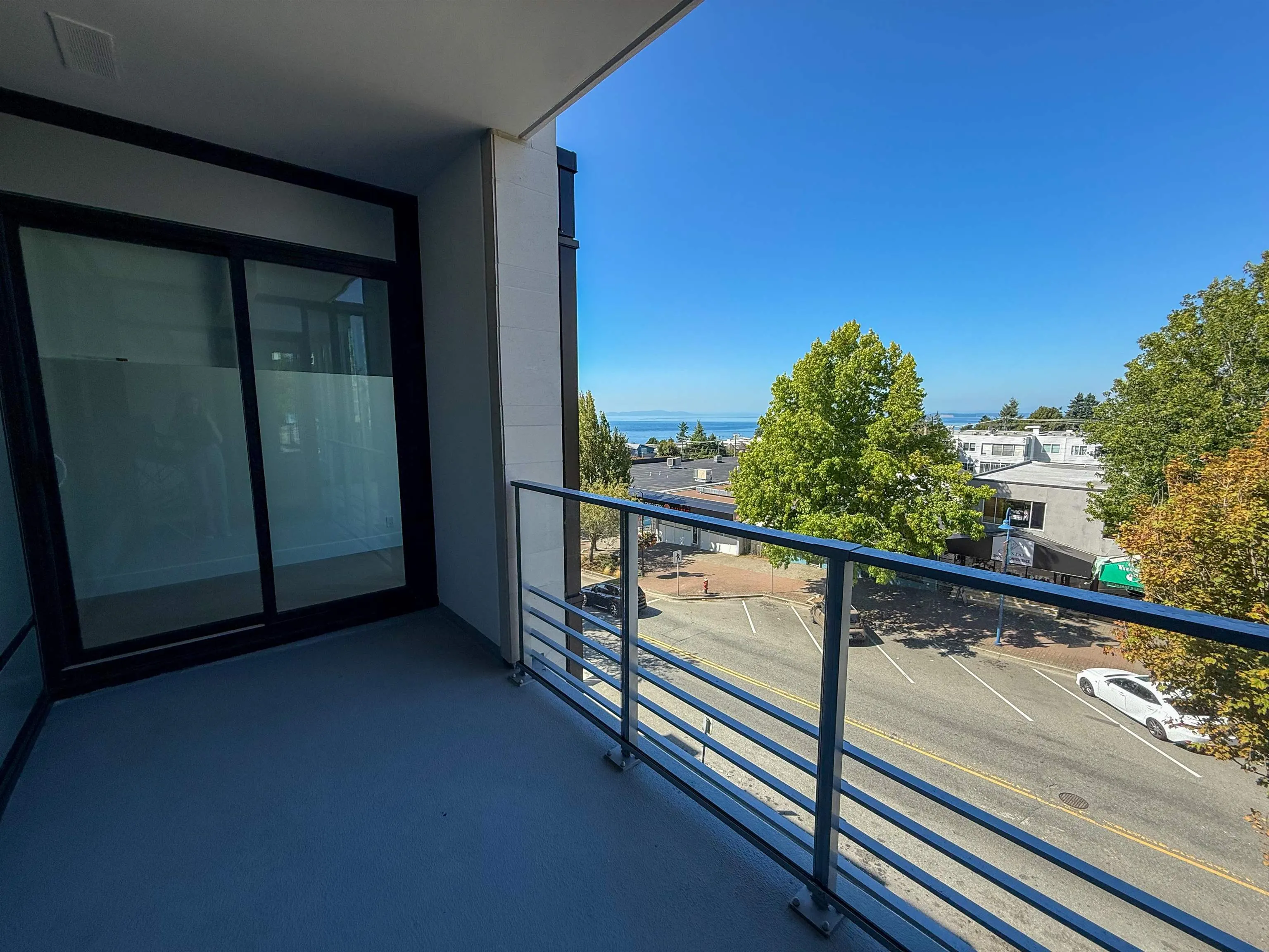 313 1342 Johnston Road