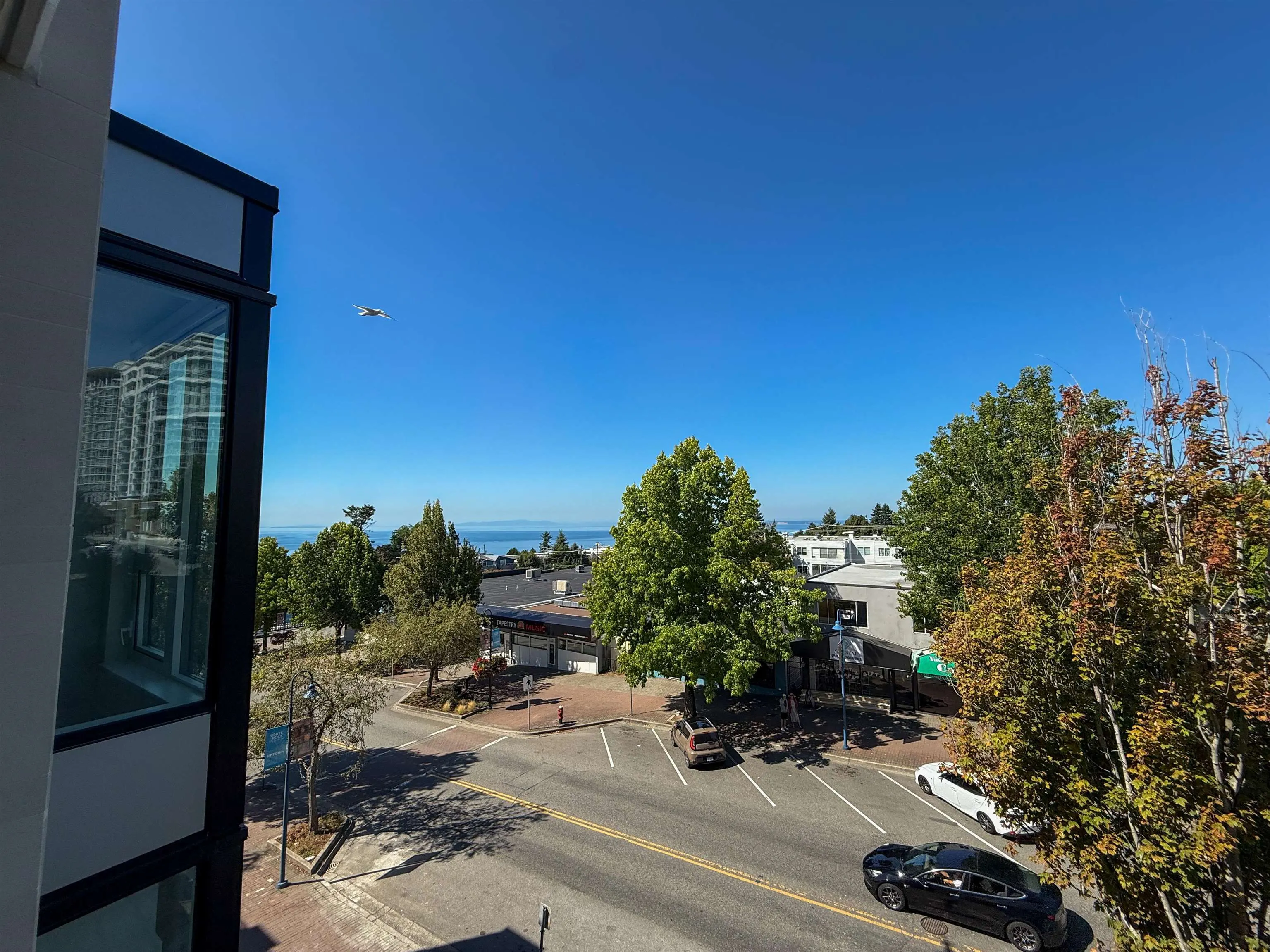 313 1342 Johnston Road