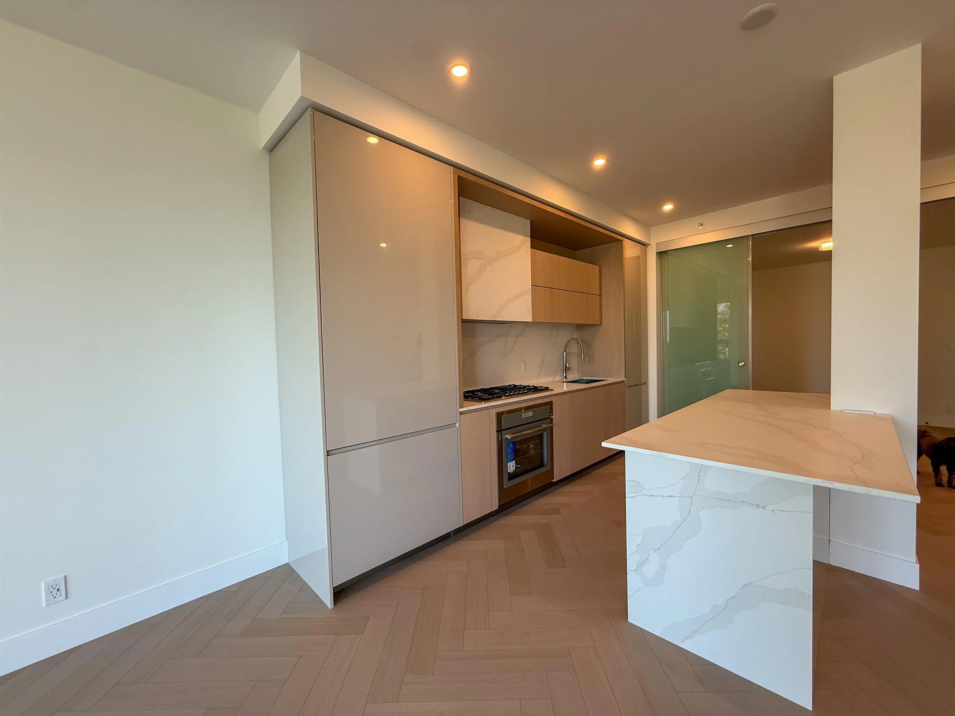 313 1342 Johnston Road