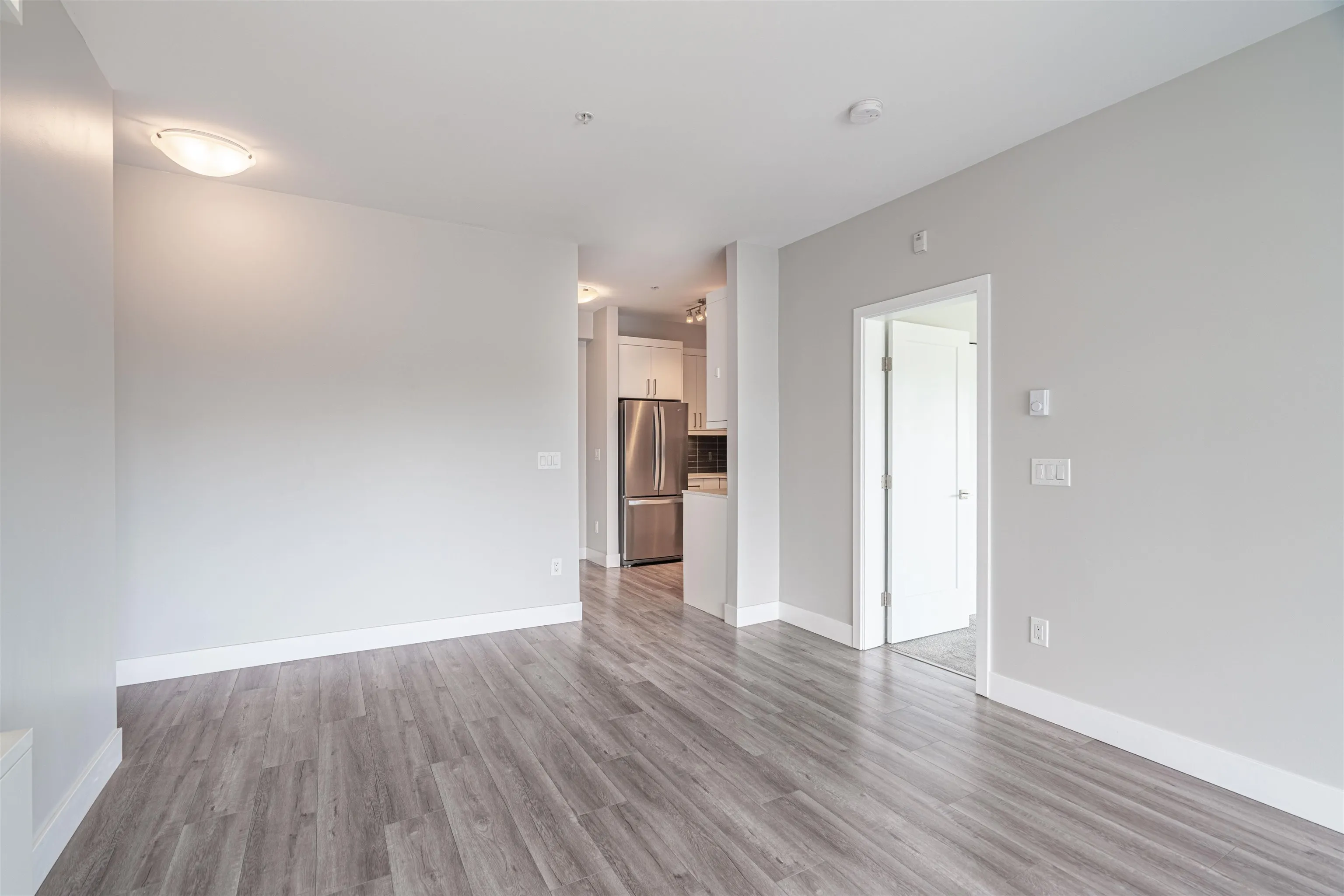 516 9015 120 Street