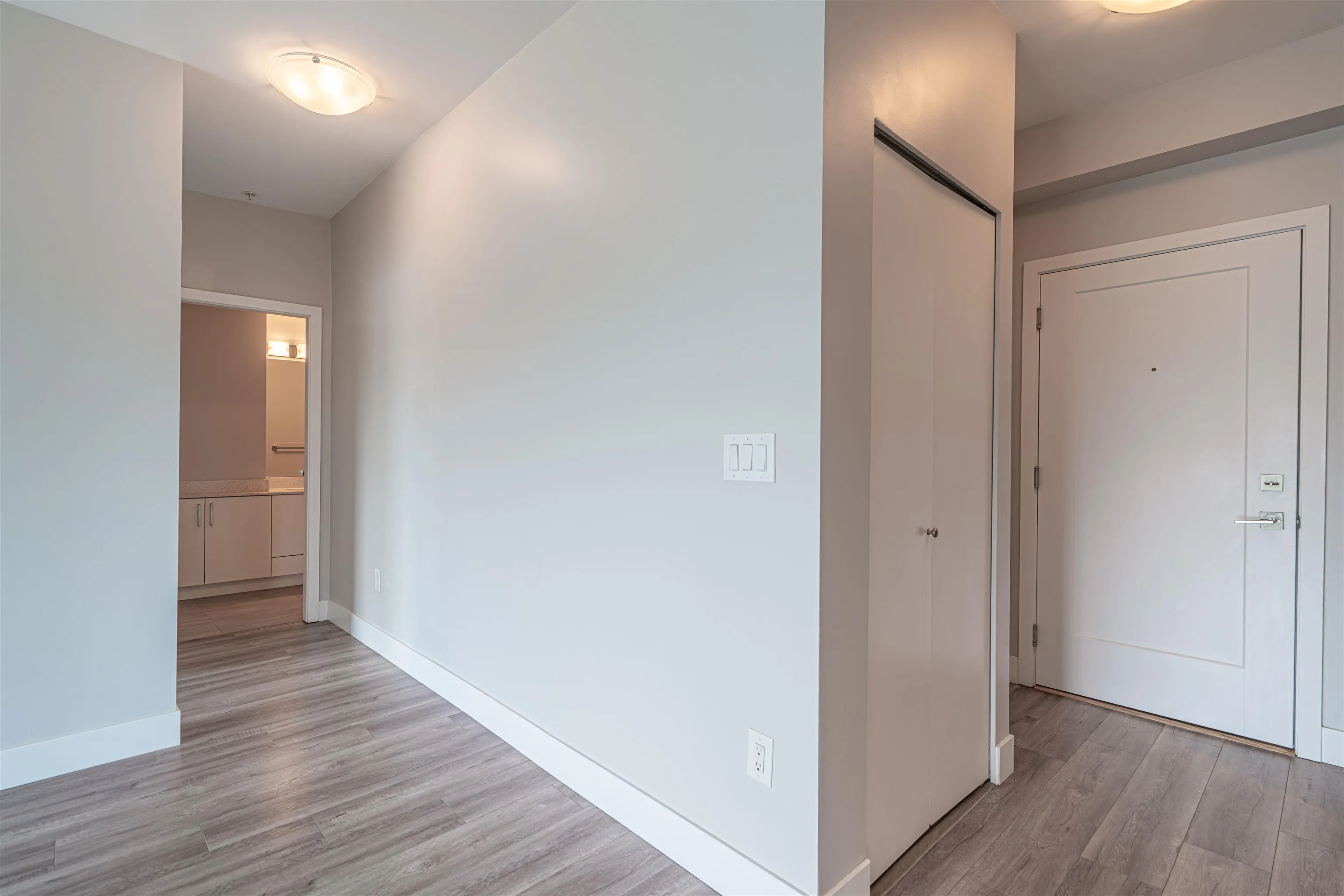 516 9015 120 Street
