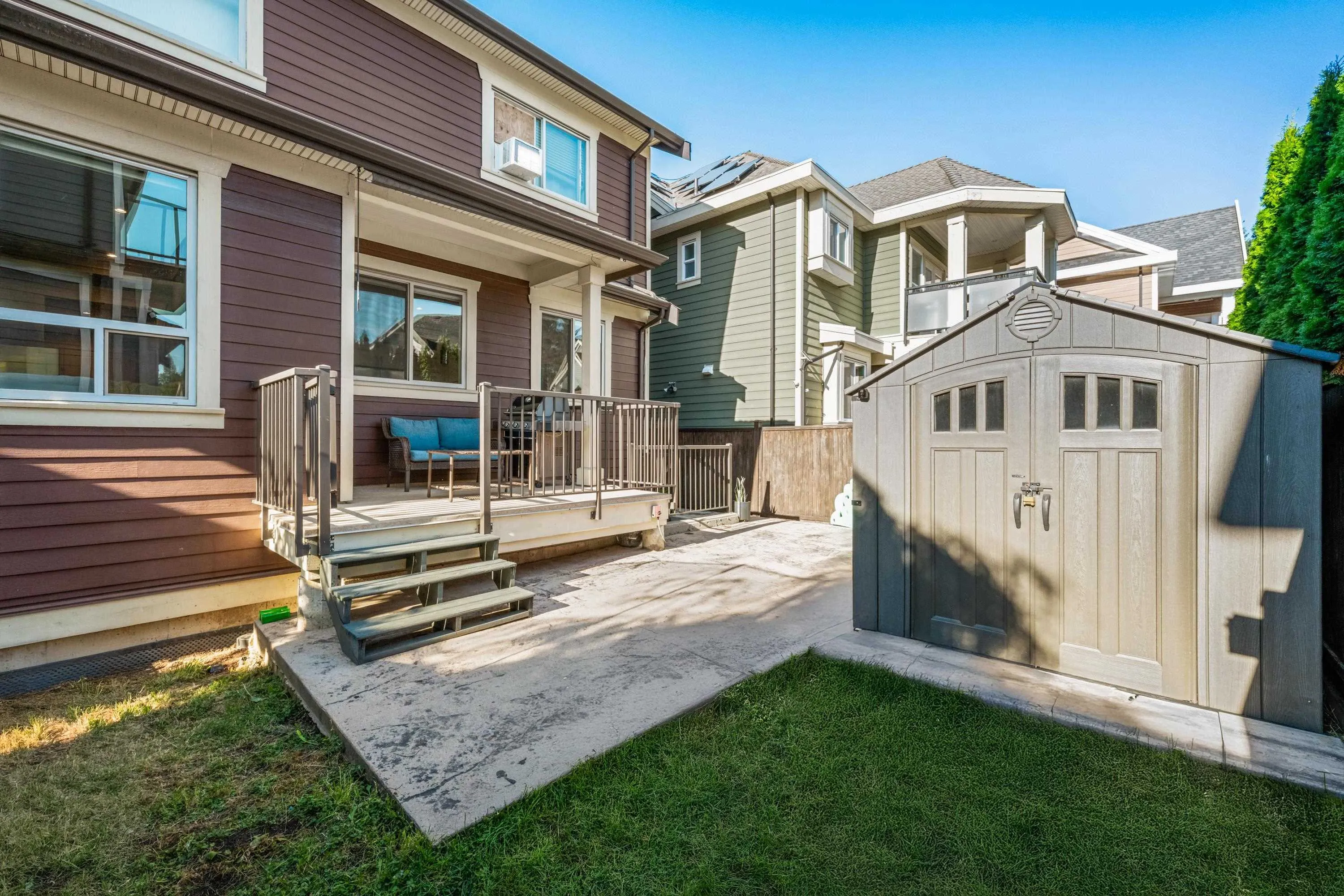 17112 3a Avenue