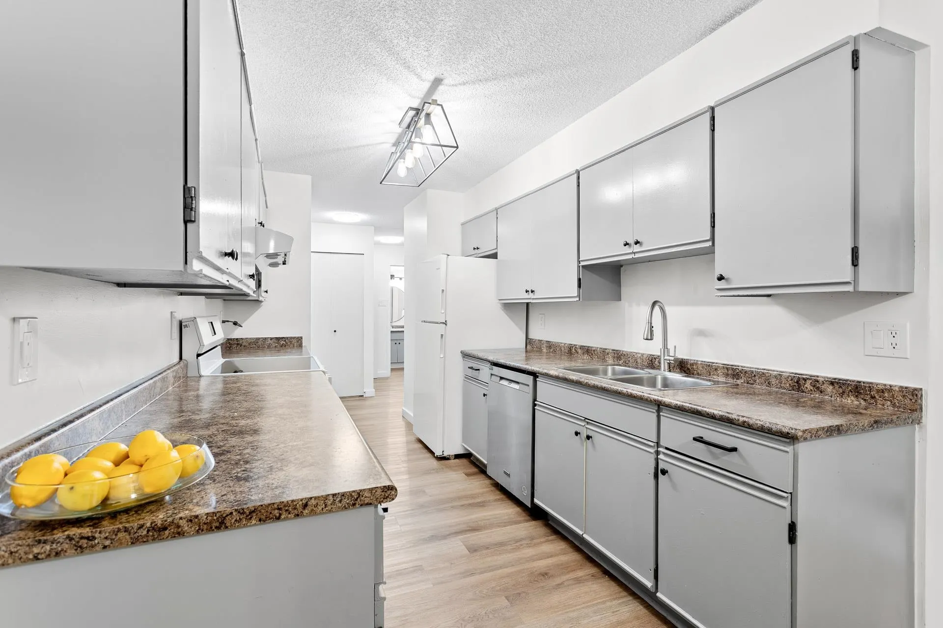 28 9521 Cardston Court
