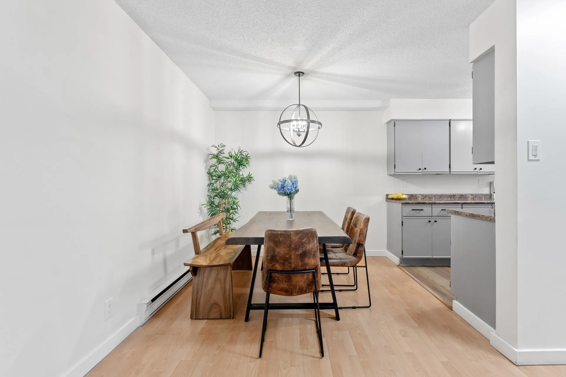 28 9521 Cardston Court