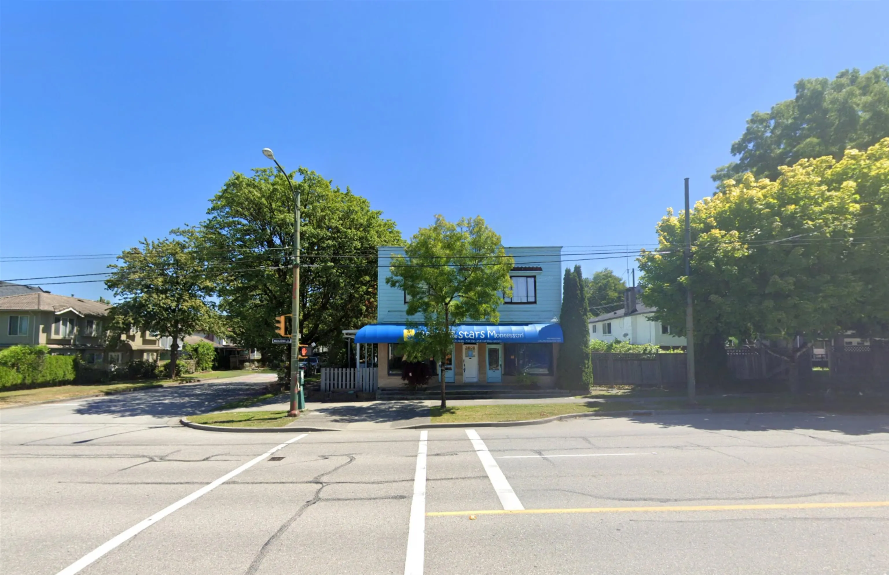 3606 Nanaimo Street