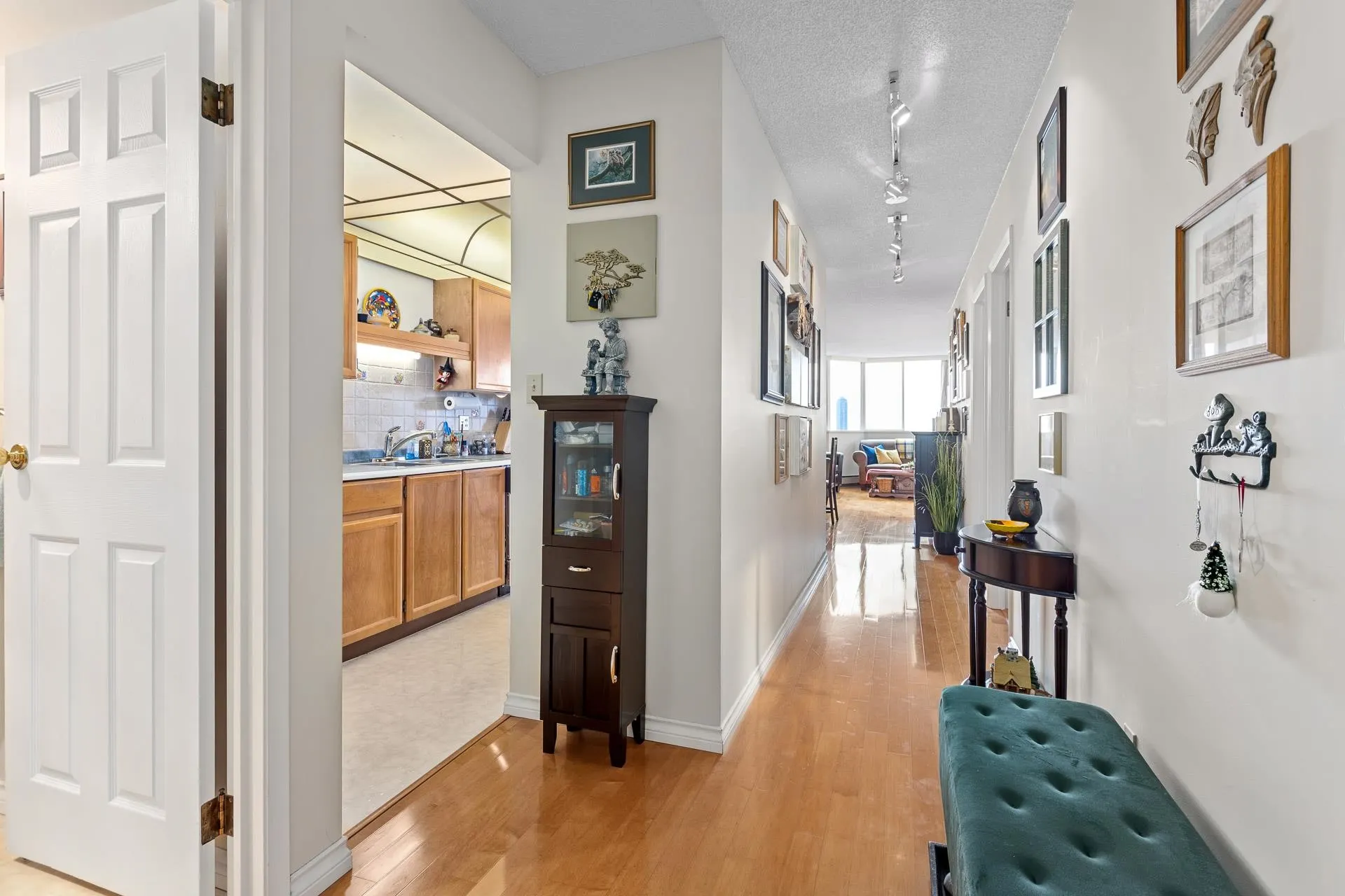 1403 11881 88 Avenue