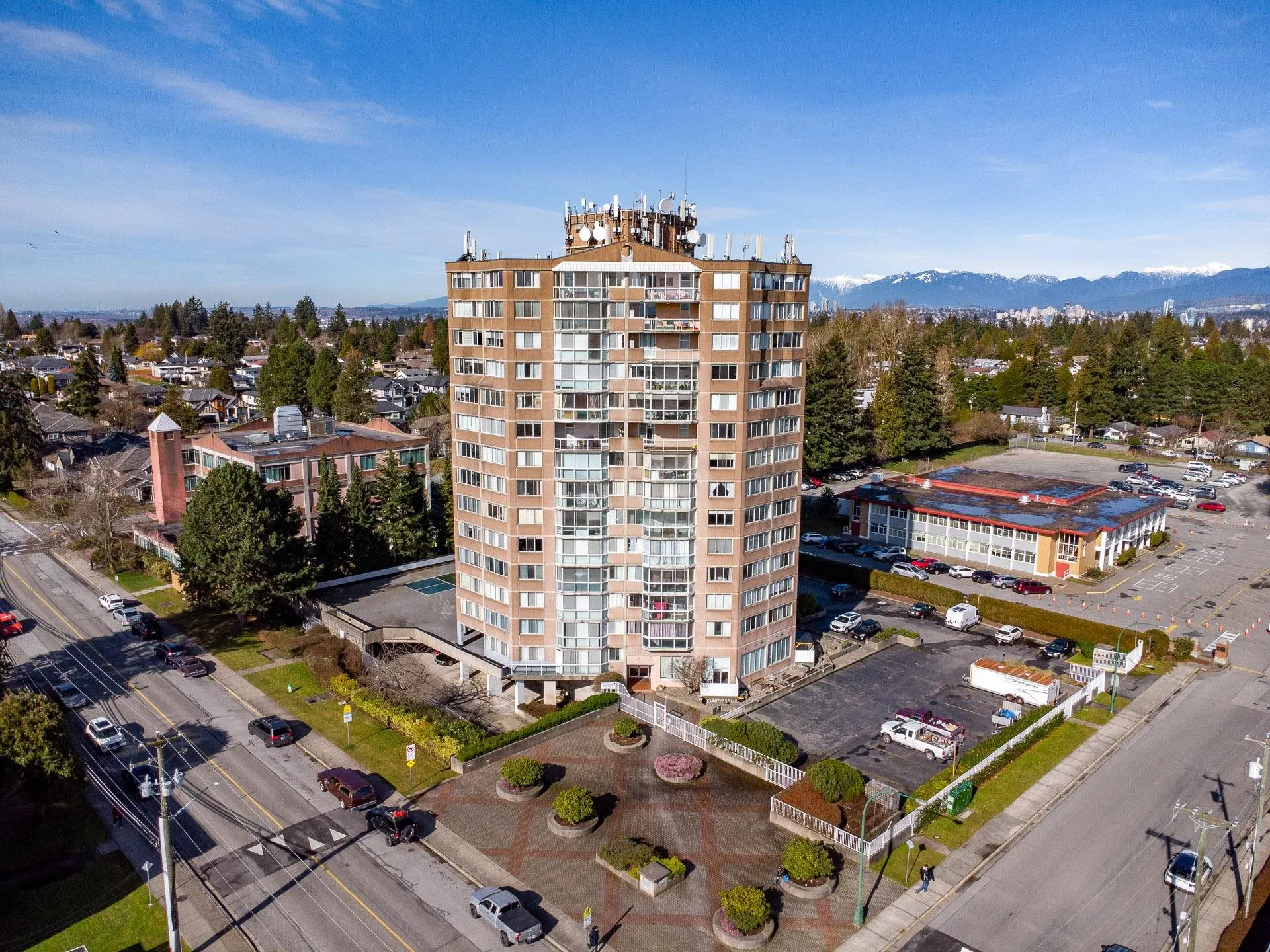 1403 11881 88 Avenue