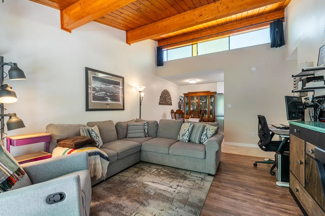 312 3921 Carrigan Court