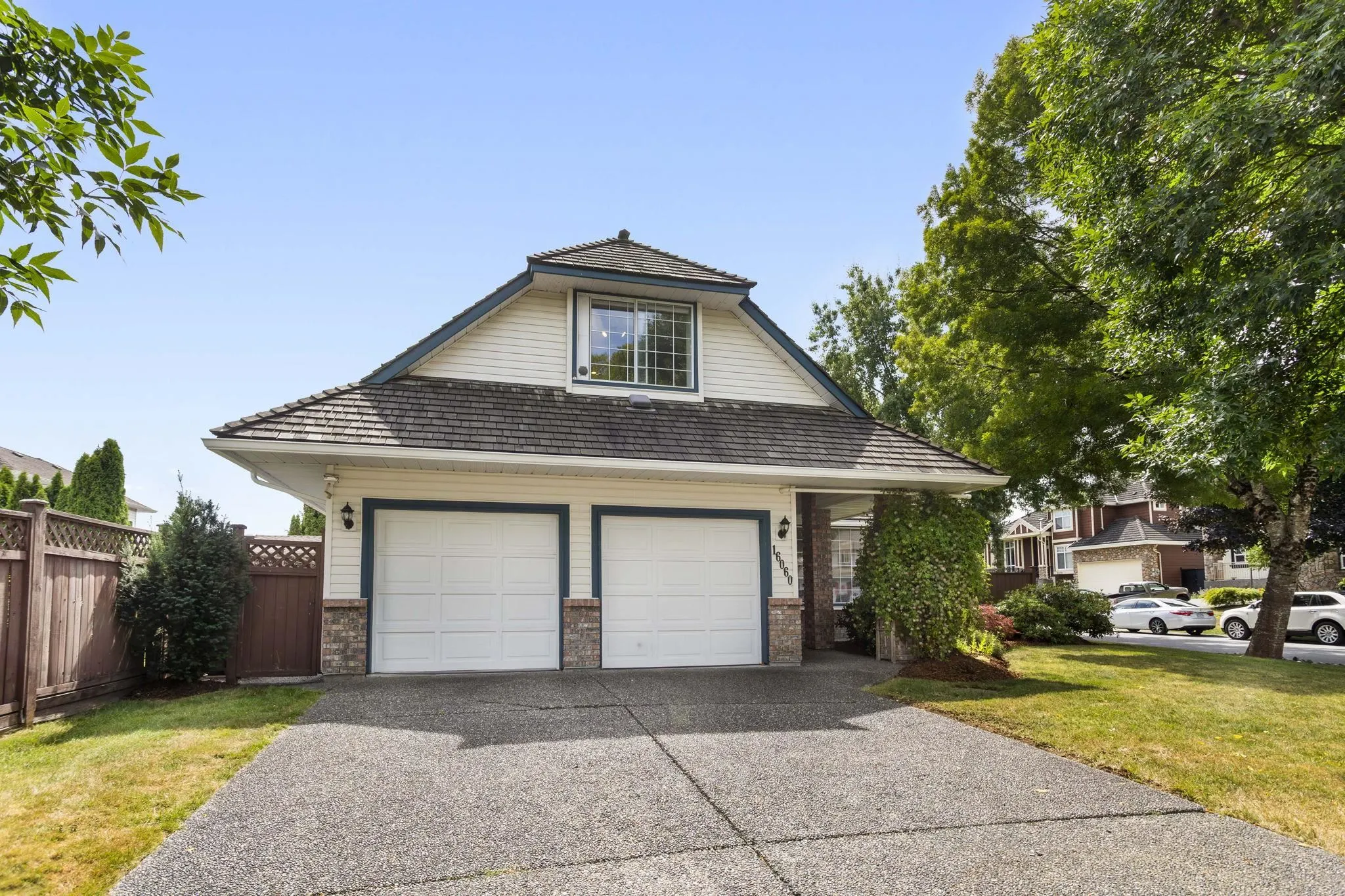 16060 93 Avenue
