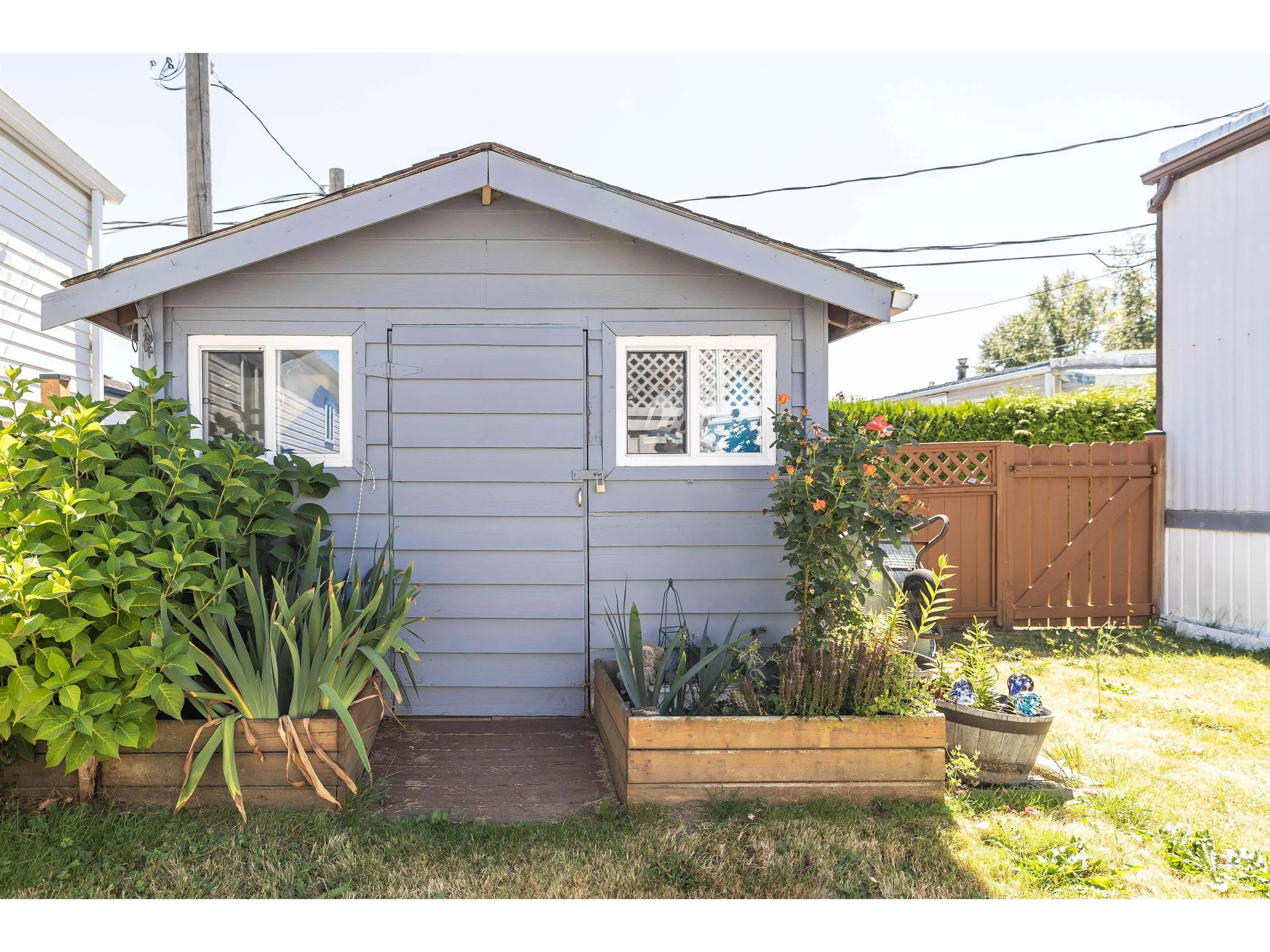 38 4426 232 Street