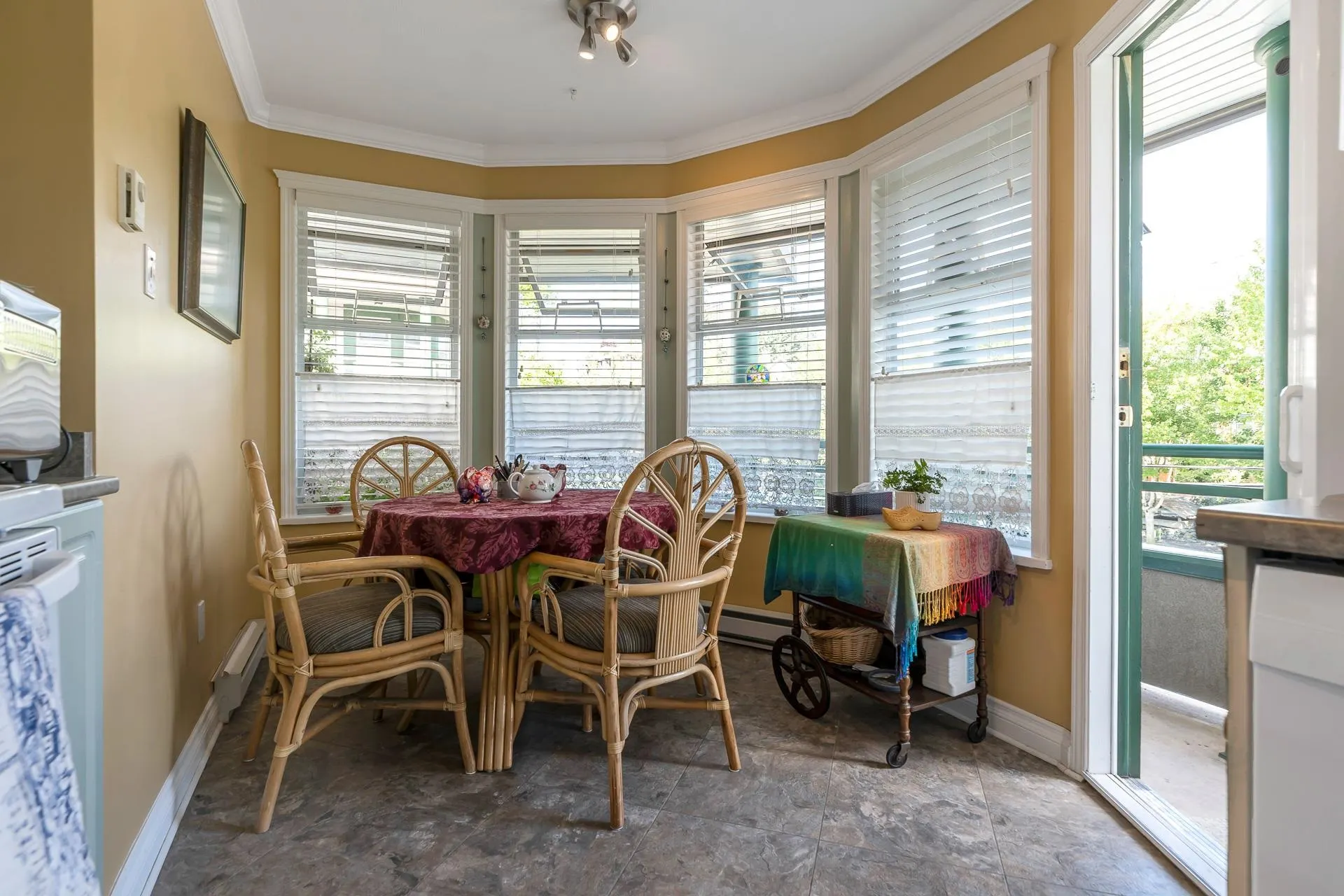 409 1575 Best Street