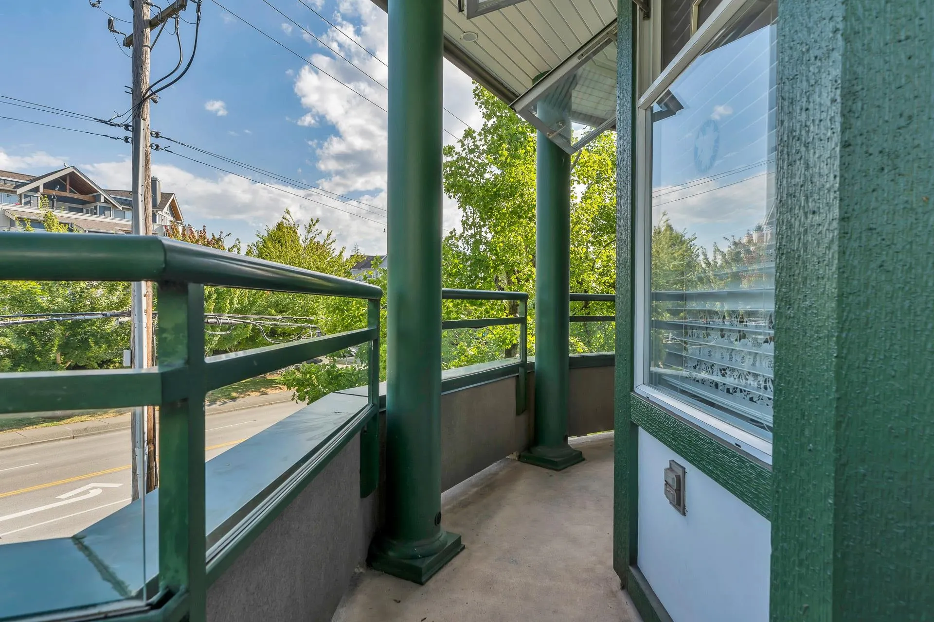 409 1575 Best Street